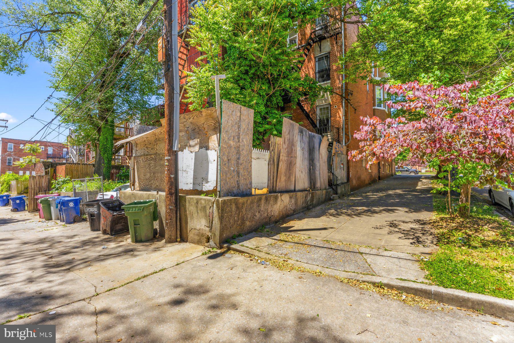 WEST BALTIMORE - Residential