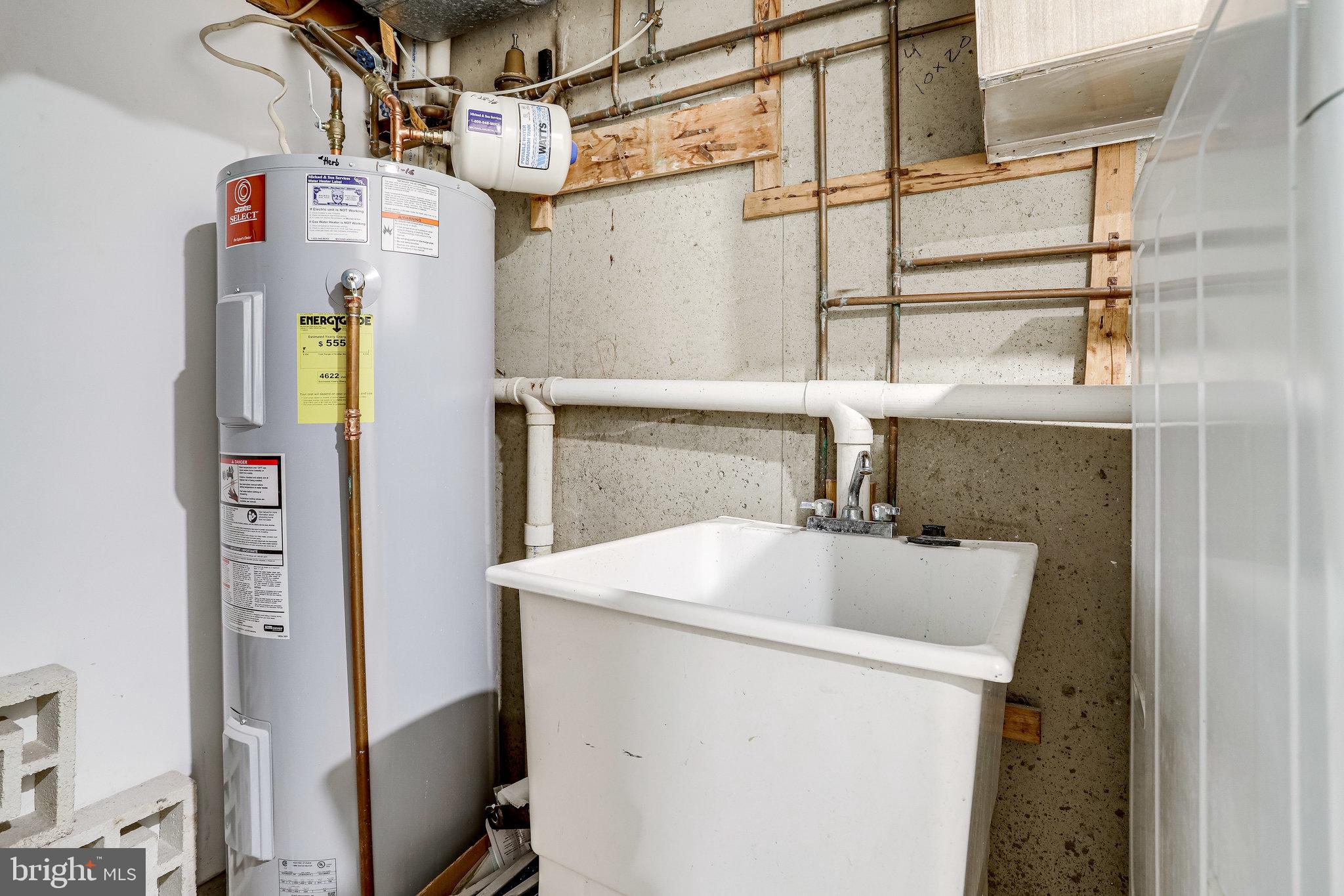 WINDGATE I - Residential