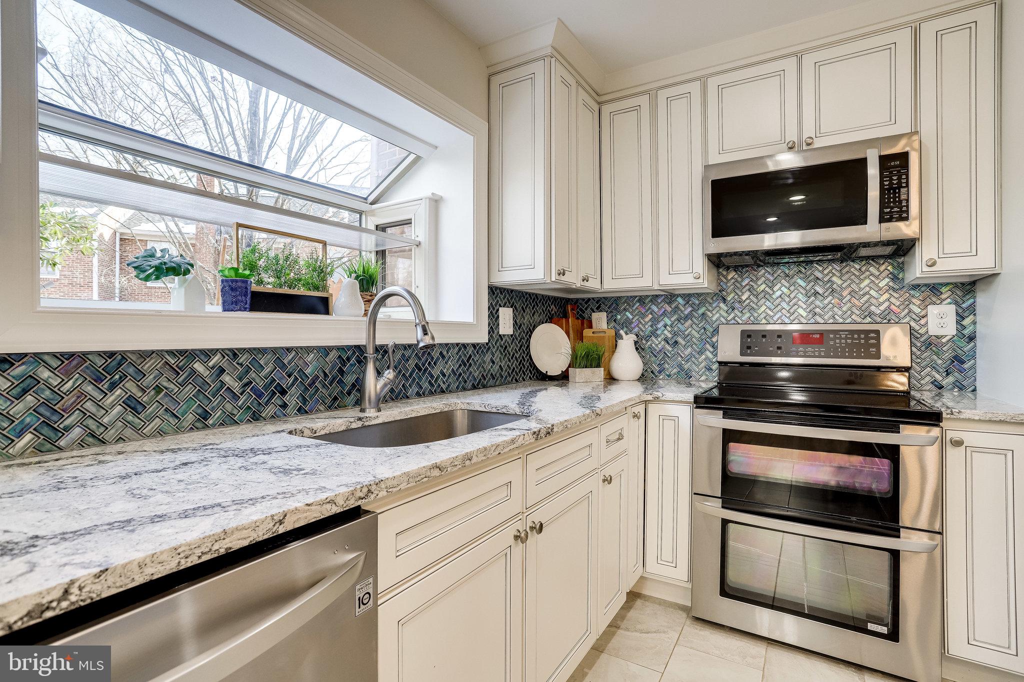 WINDGATE I - Residential