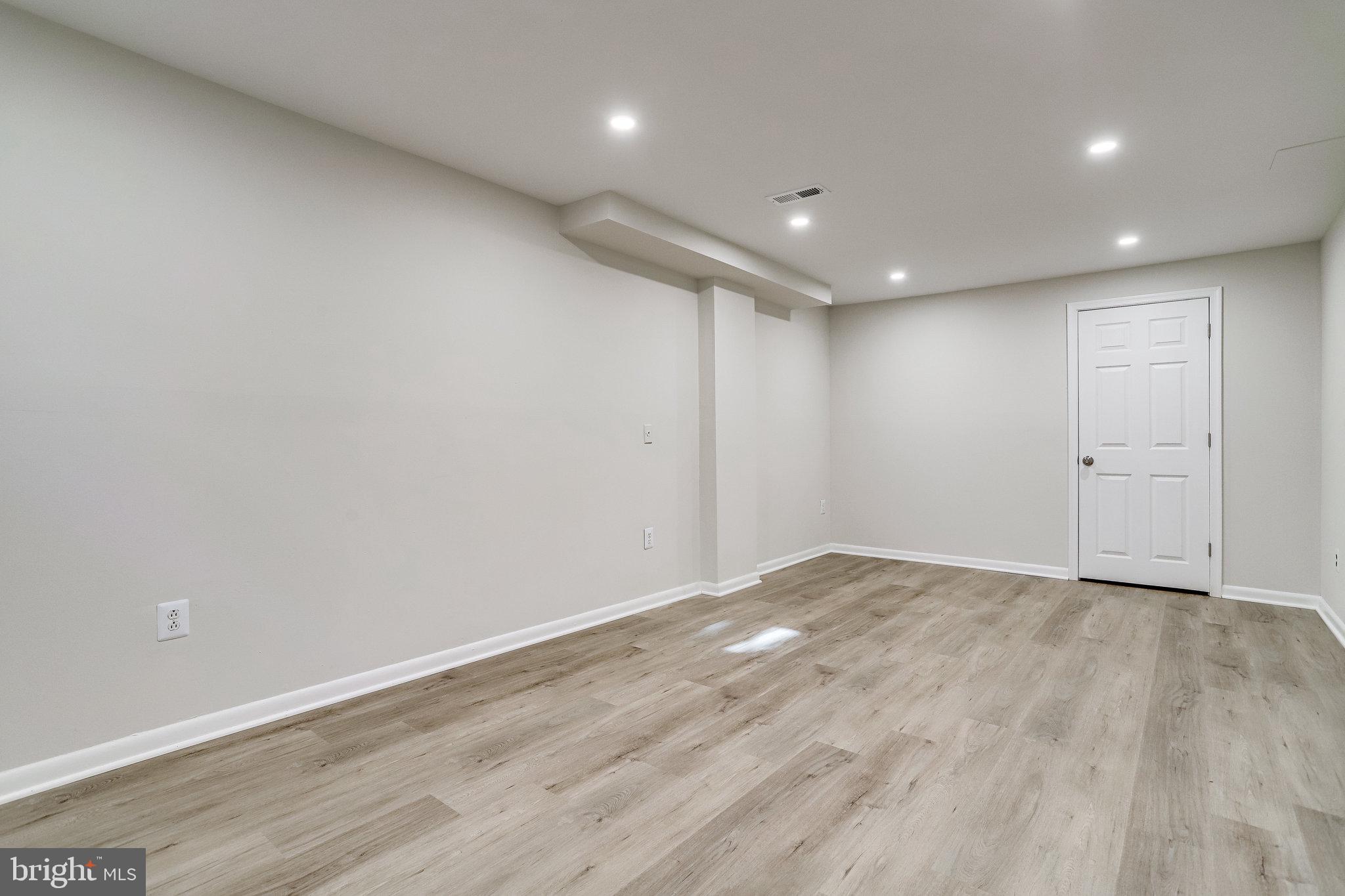 WINDGATE I - Residential