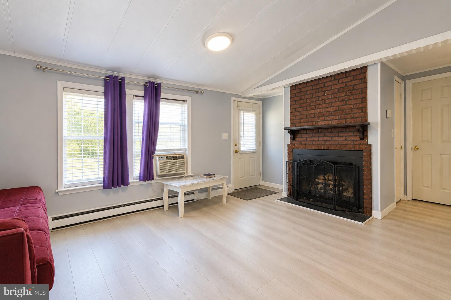 8 S PAULA STREET