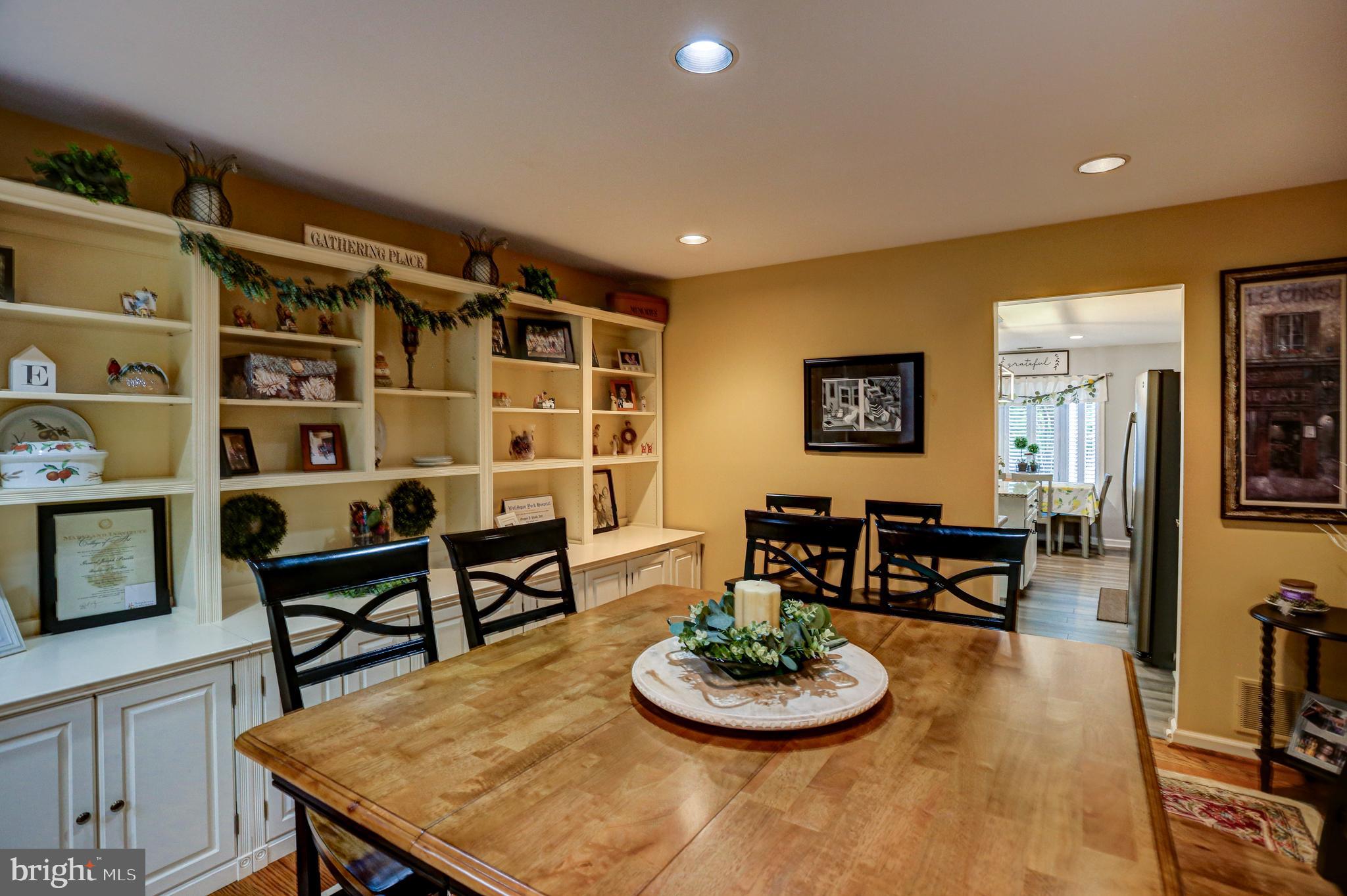 372 LINDEN DRIVE