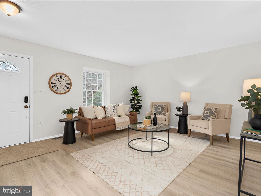 Photo of 1740 Jones Falls Court, CROFTON, MD 21114 (MLS # MDAA2126998)