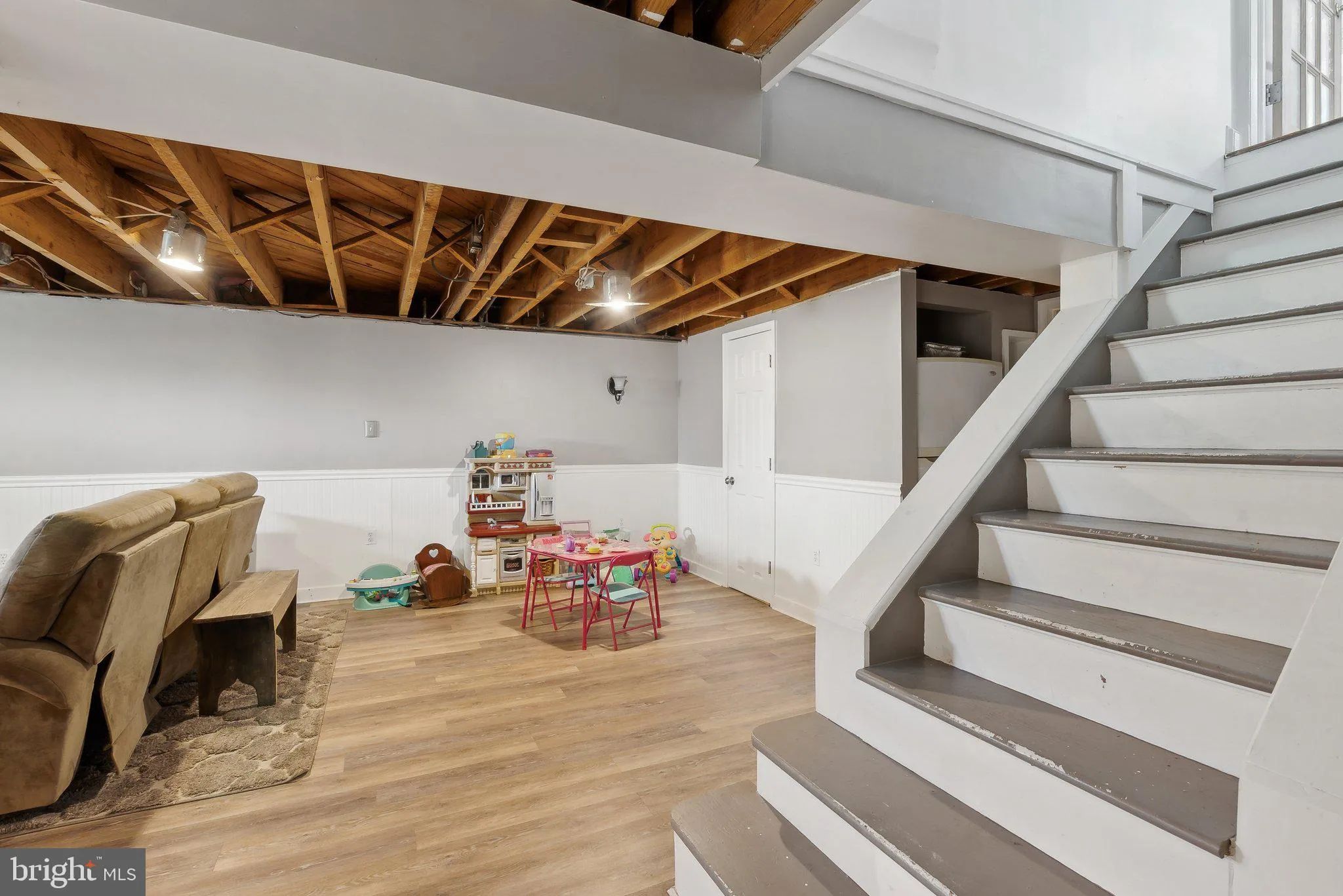 Lutherville Timonium, Maryland 21093, United States, 3 Bedrooms Bedrooms, ,2 BathroomsBathrooms,Residential,Pending,116965