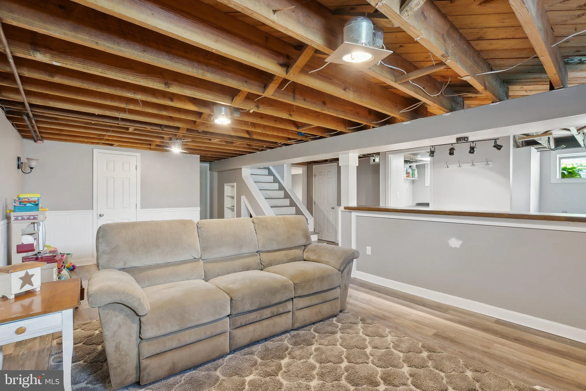 Lutherville Timonium, Maryland 21093, United States, 3 Bedrooms Bedrooms, ,2 BathroomsBathrooms,Residential,Pending,116965