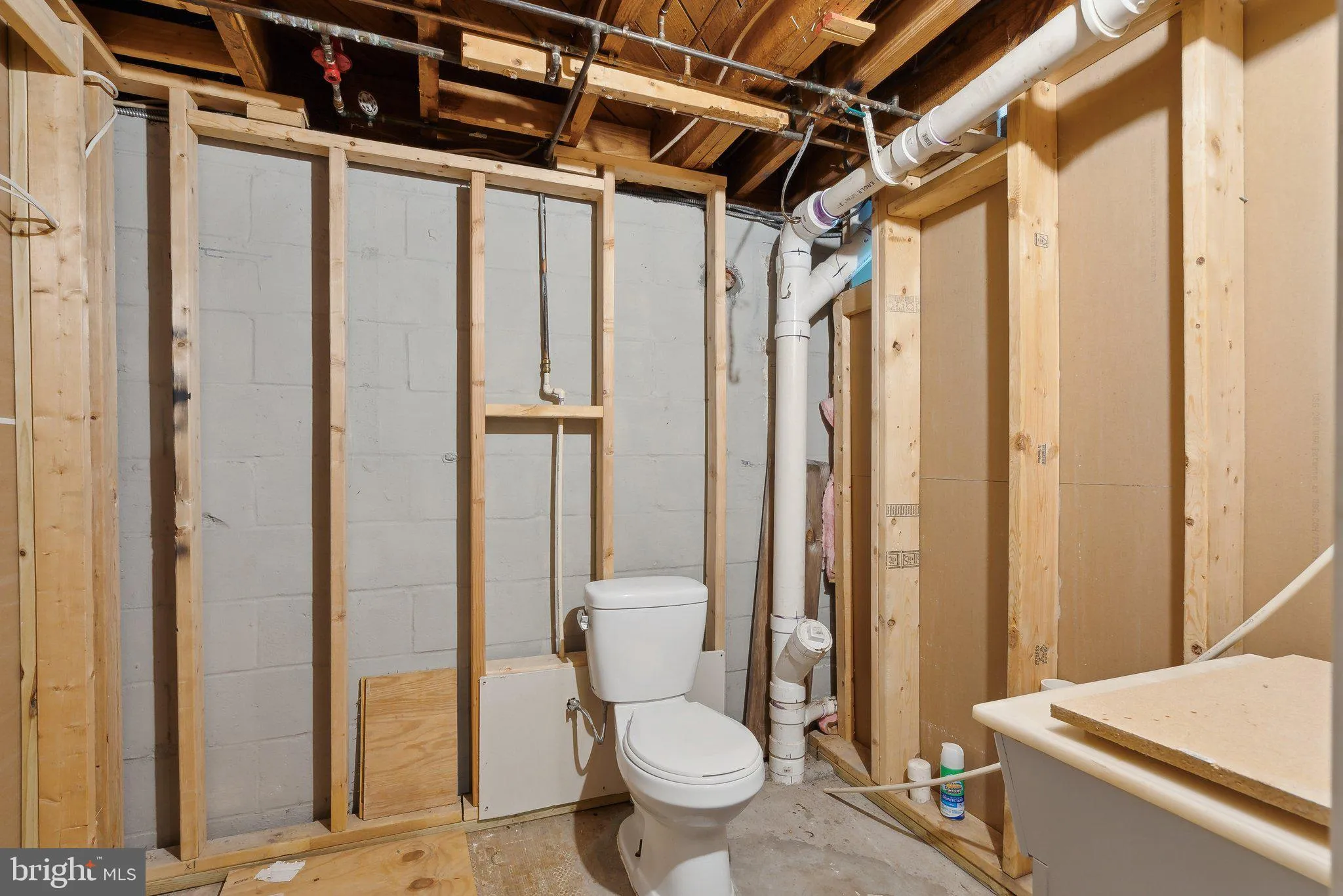 Lutherville Timonium, Maryland 21093, United States, 3 Bedrooms Bedrooms, ,2 BathroomsBathrooms,Residential,Pending,116965