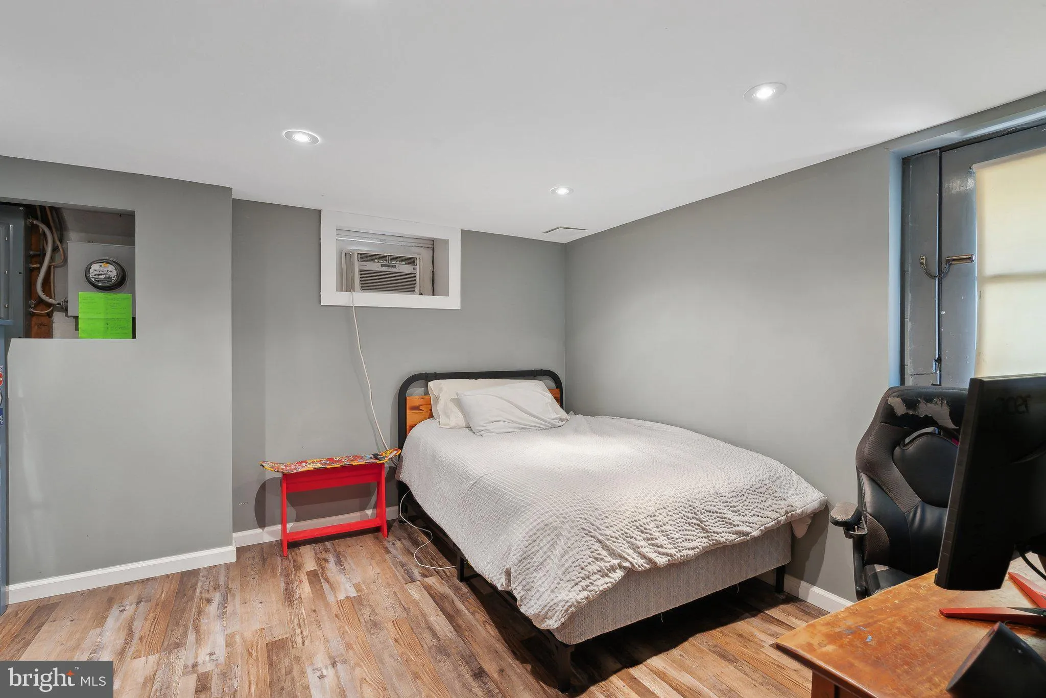 Lutherville Timonium, Maryland 21093, United States, 3 Bedrooms Bedrooms, ,2 BathroomsBathrooms,Residential,Pending,116965