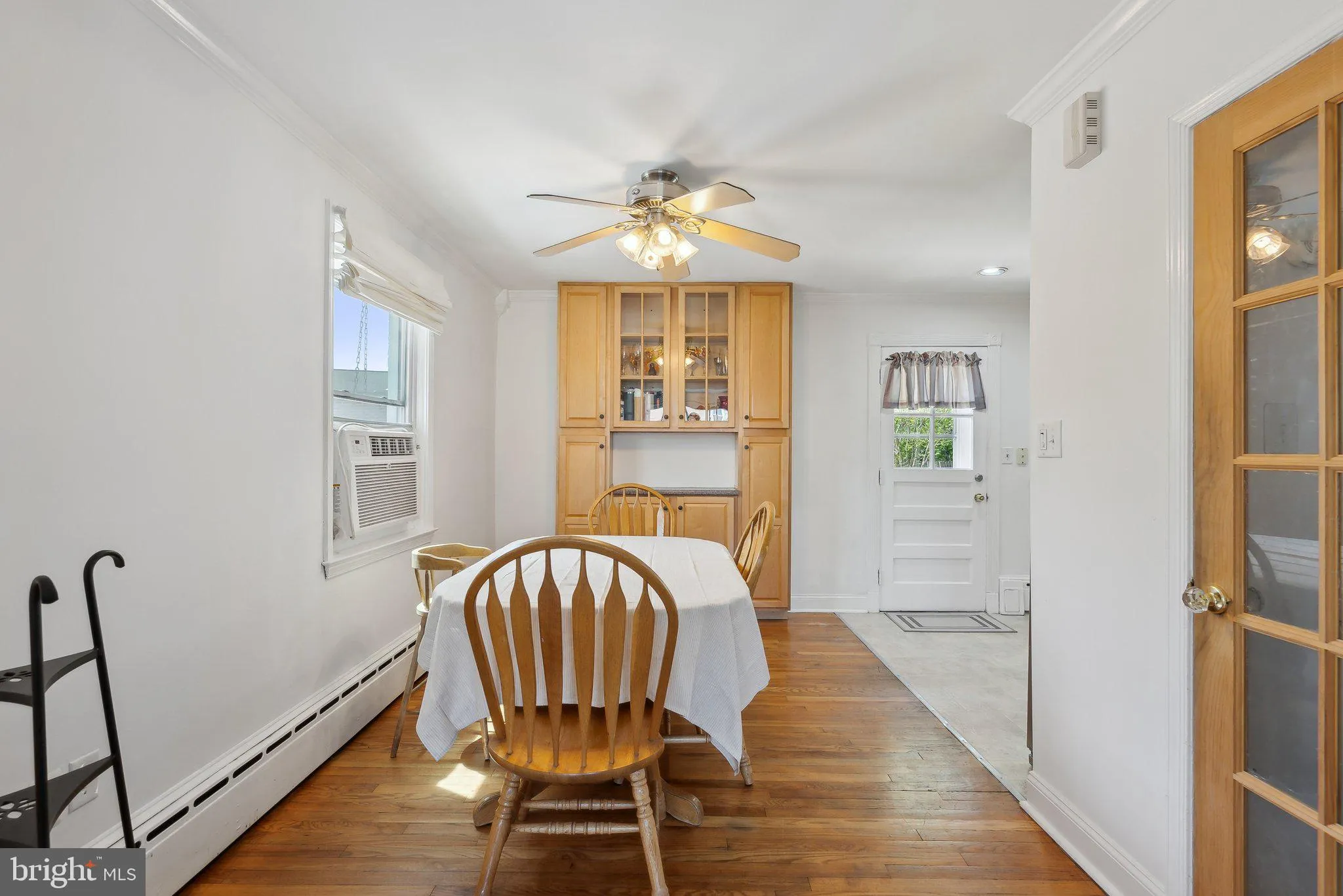 Lutherville Timonium, Maryland 21093, United States, 3 Bedrooms Bedrooms, ,2 BathroomsBathrooms,Residential,Pending,116965