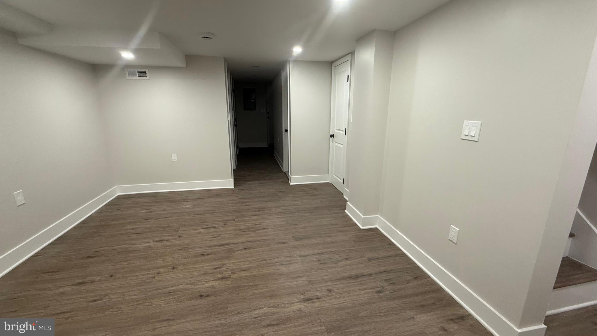 EDMONDSON VILLAGE - Residential Lease