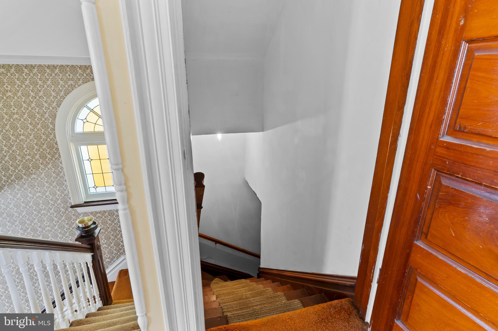 SOUTH EARLINGTON - Residential