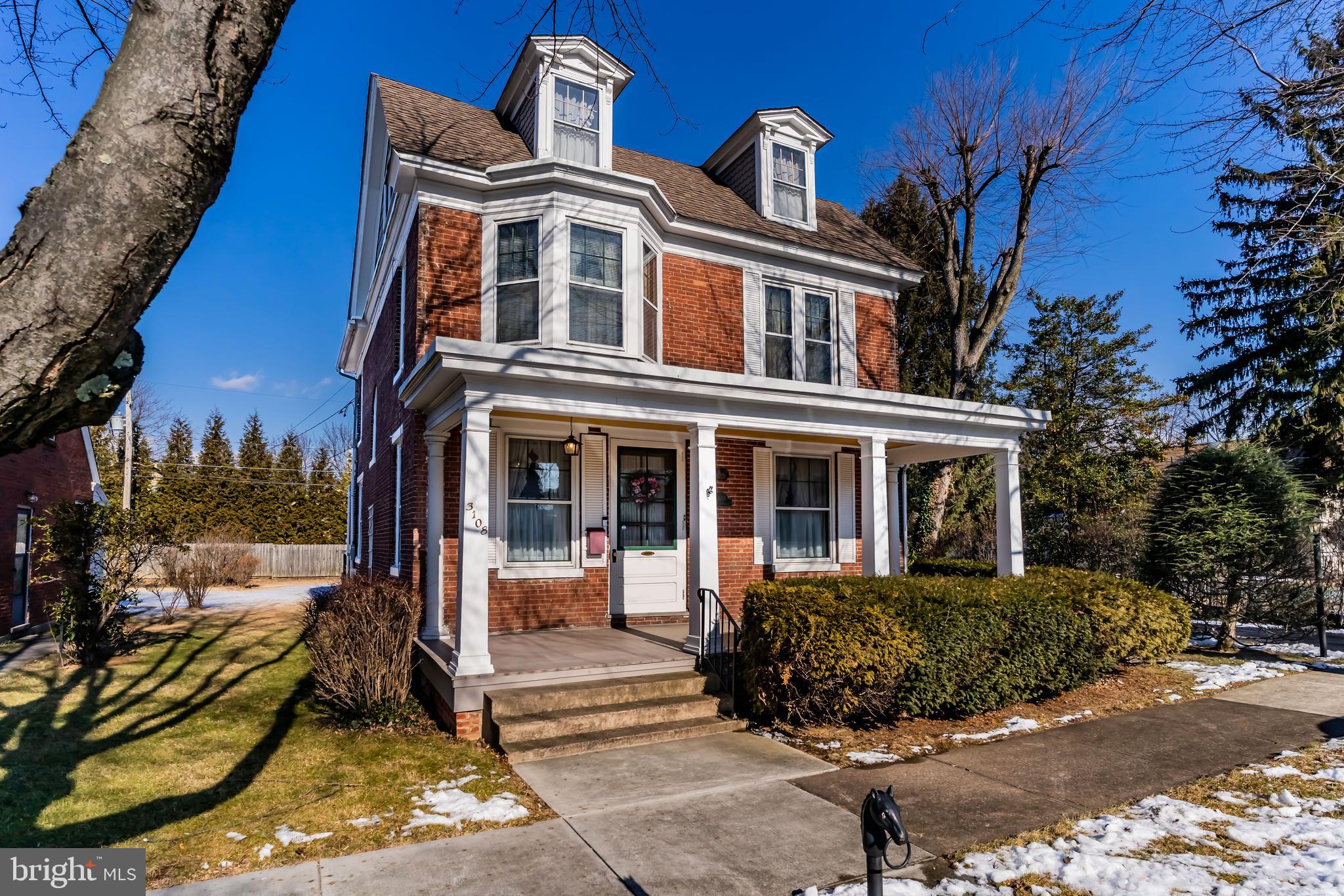 3108 DICKINSON AVENUE