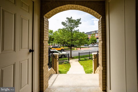 Tiny photo for 7931 Crescent Park Drive, GAINESVILLE, VA 20155 (MLS # VAPW2122192)