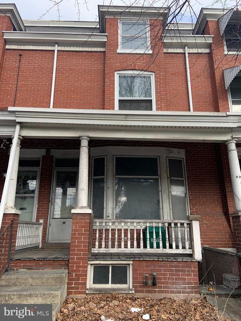 Photo of 207 W Main Street, EPHRATA, PA 17522 (MLS # PALA2063410)