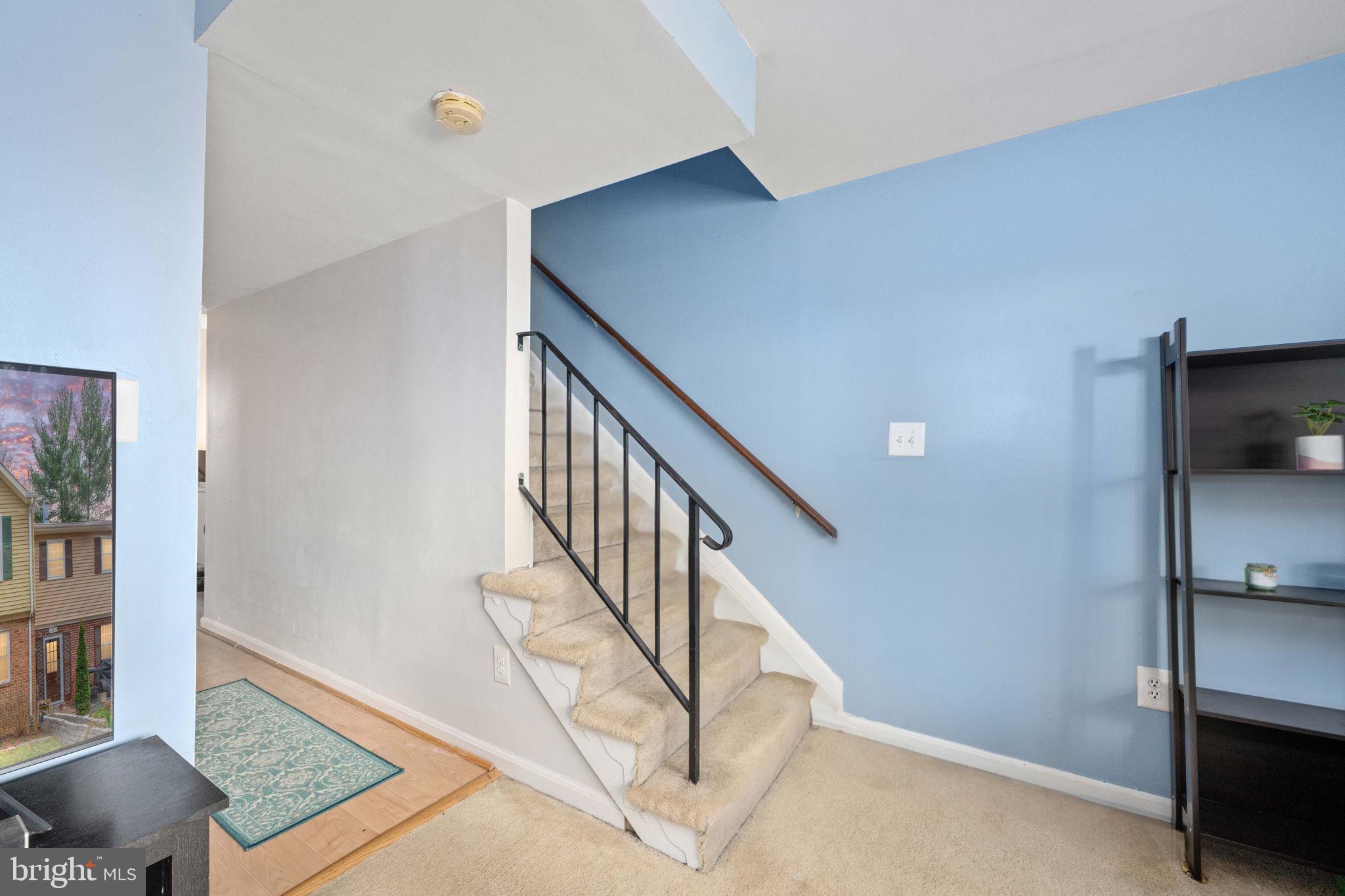 DALE CITY - Residential