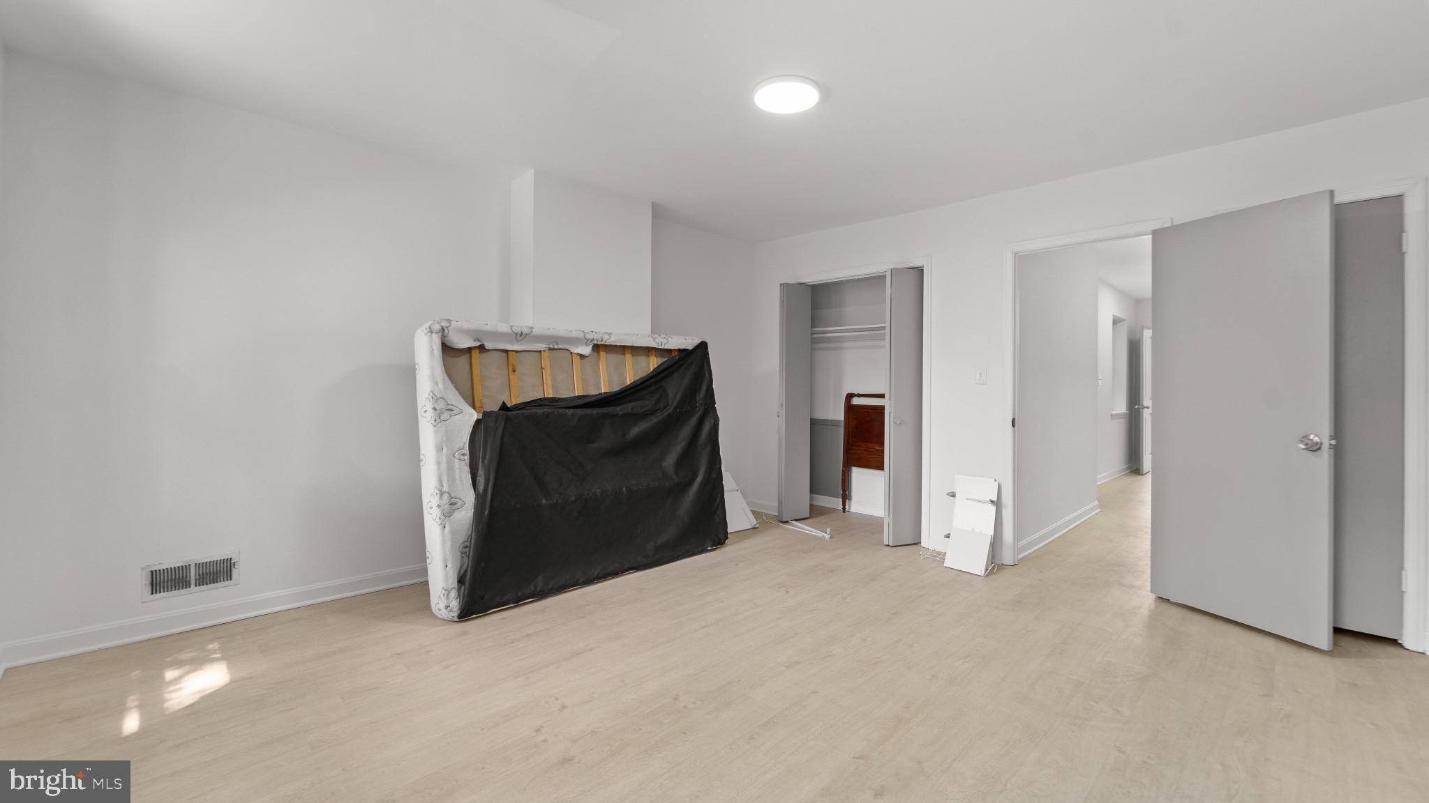 FEDERAL HILL HISTORIC DISTRICT - Residential Lease