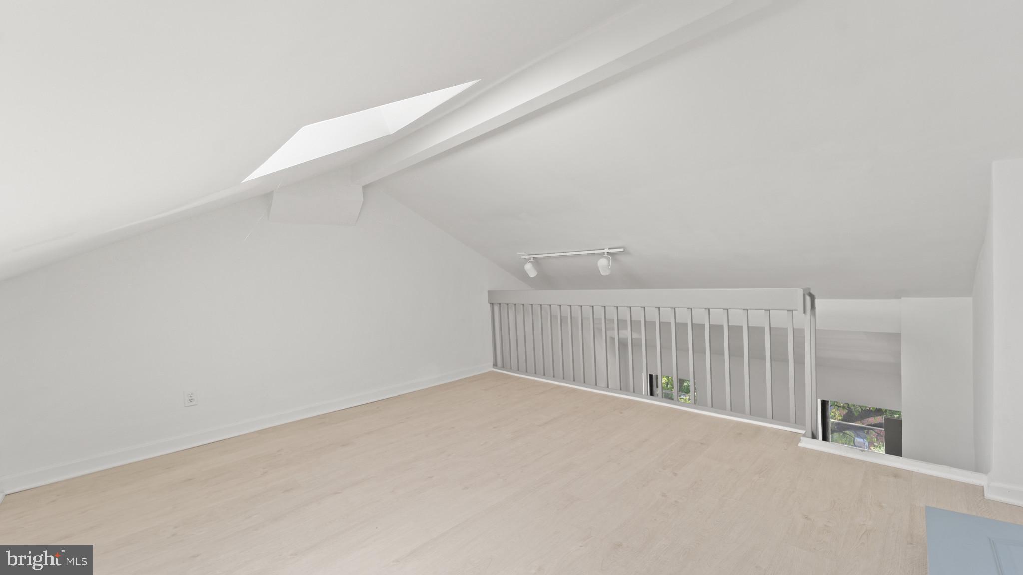 FEDERAL HILL HISTORIC DISTRICT - Residential Lease