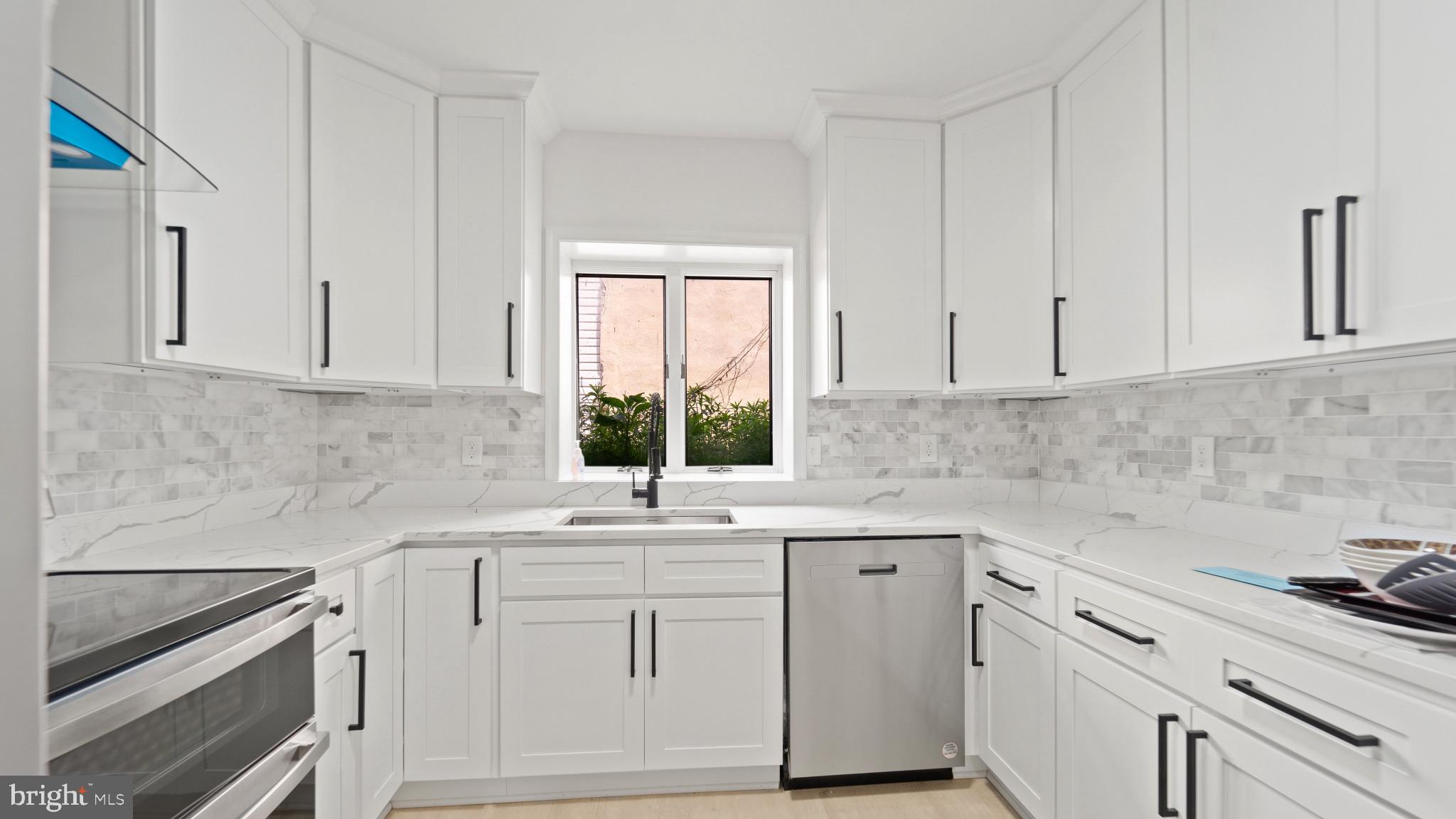 FEDERAL HILL HISTORIC DISTRICT - Residential Lease