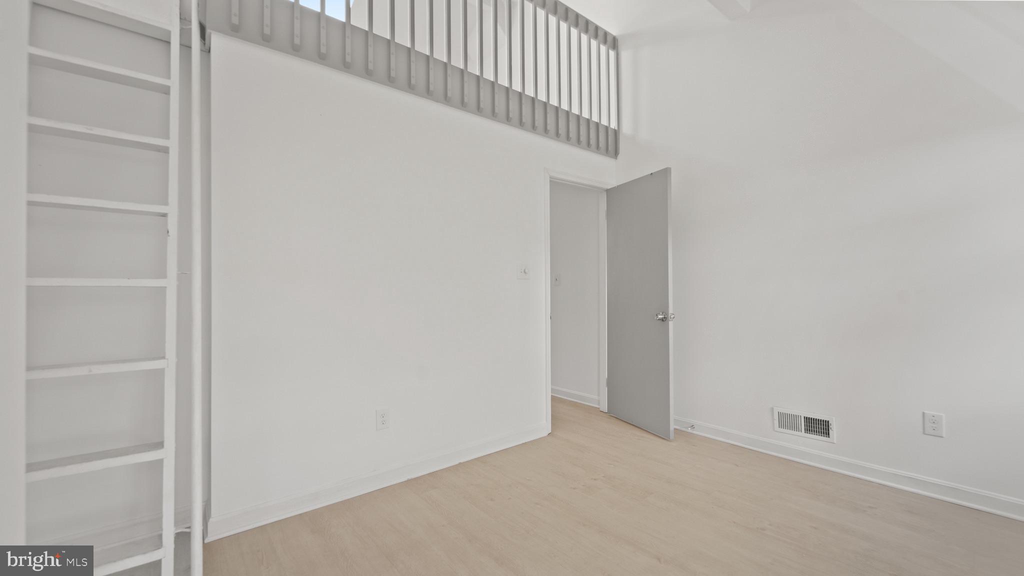 FEDERAL HILL HISTORIC DISTRICT - Residential Lease