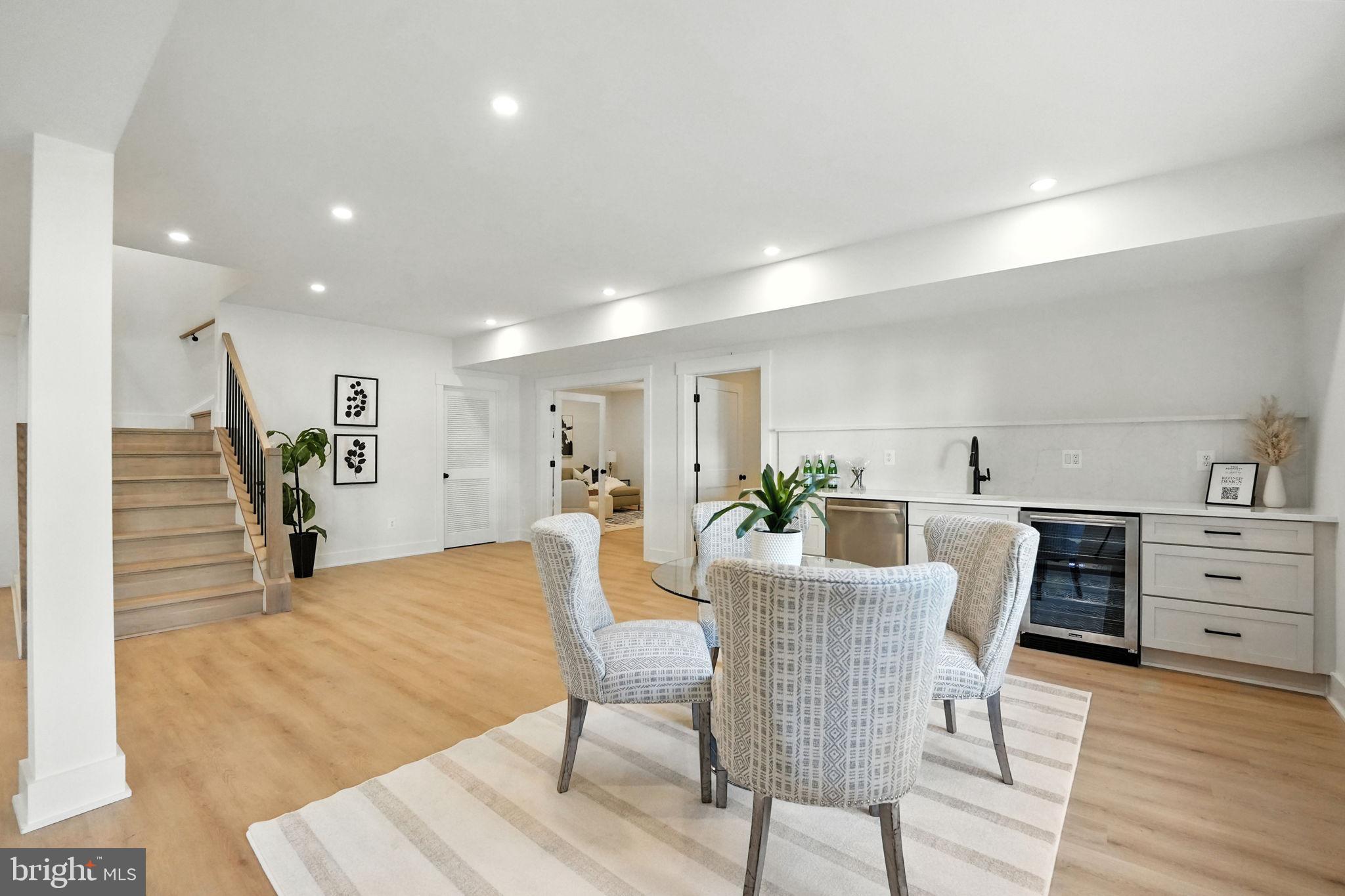 PINE RIDGE - Residential