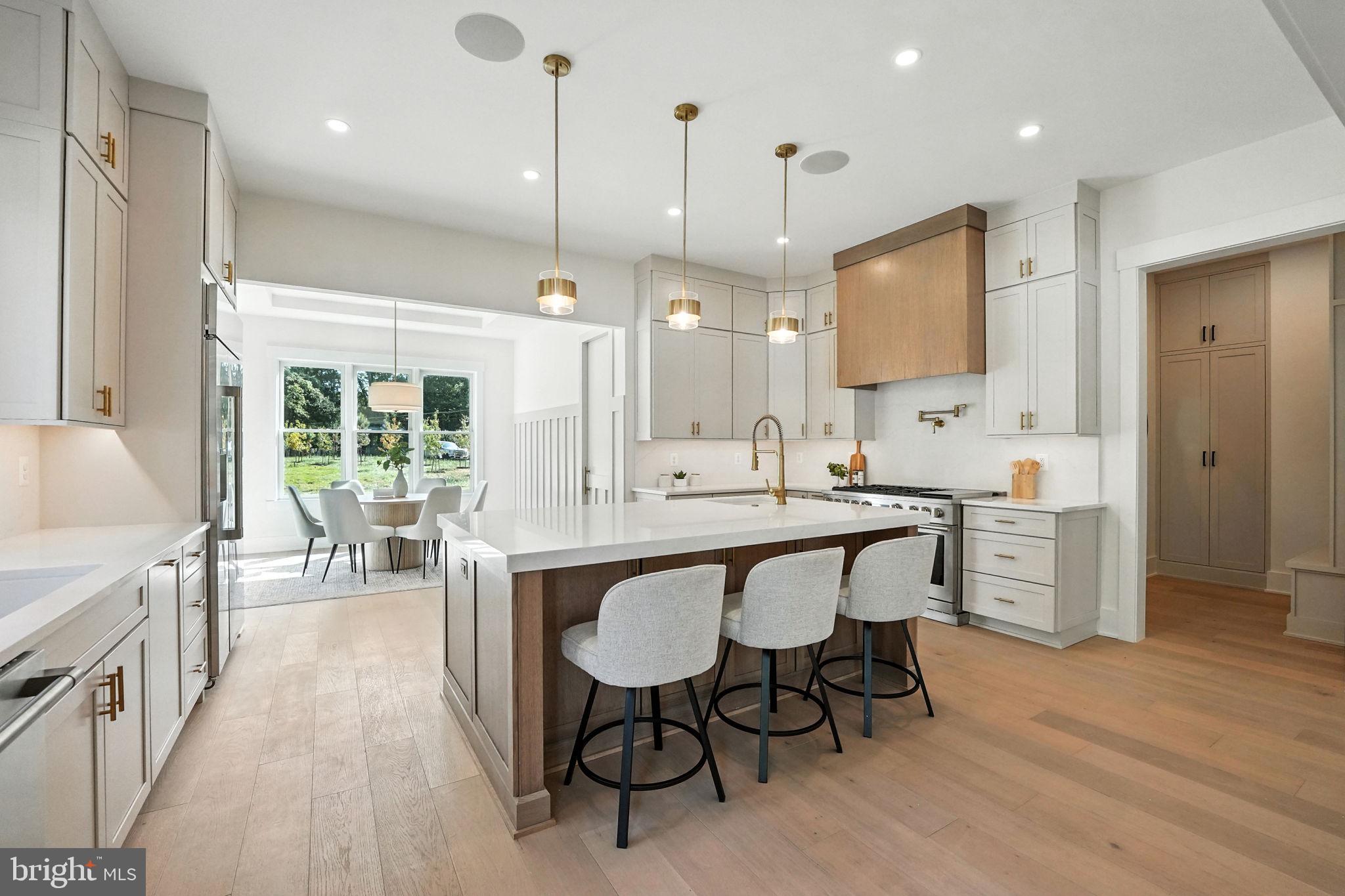 PINE RIDGE - Residential