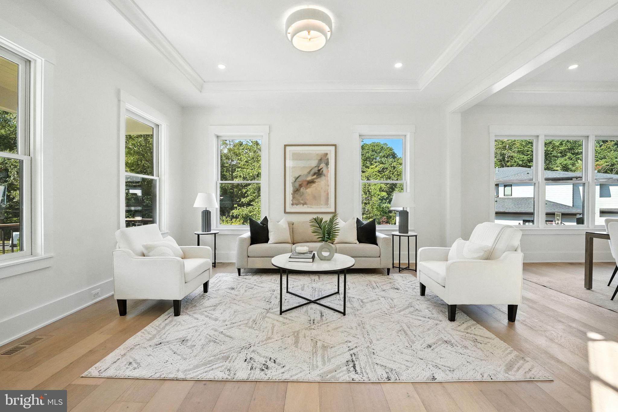 PINE RIDGE - Residential