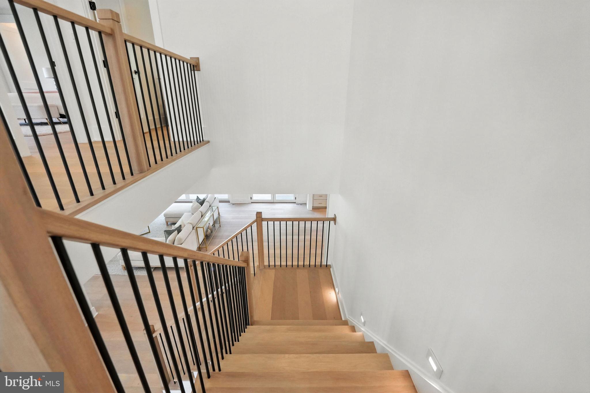 PINE RIDGE - Residential