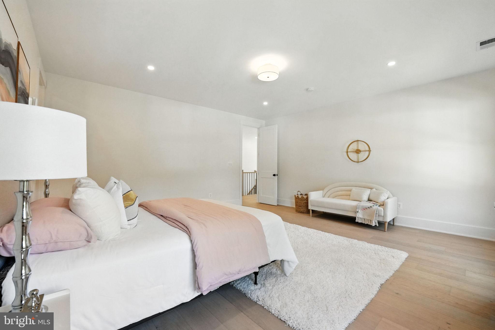 PINE RIDGE - Residential