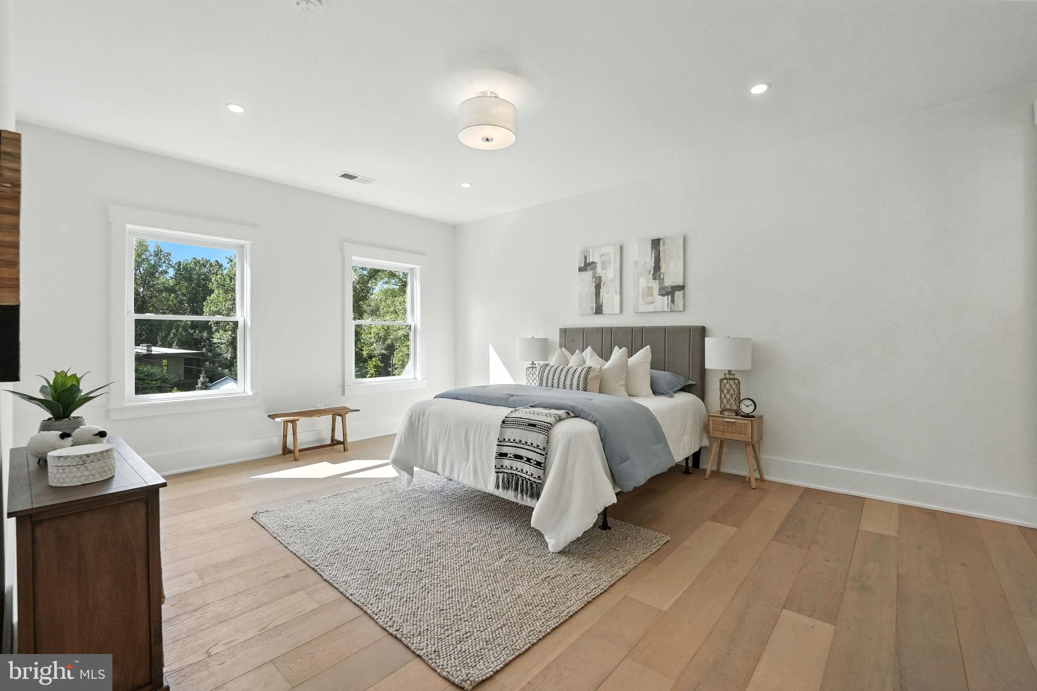 PINE RIDGE - Residential