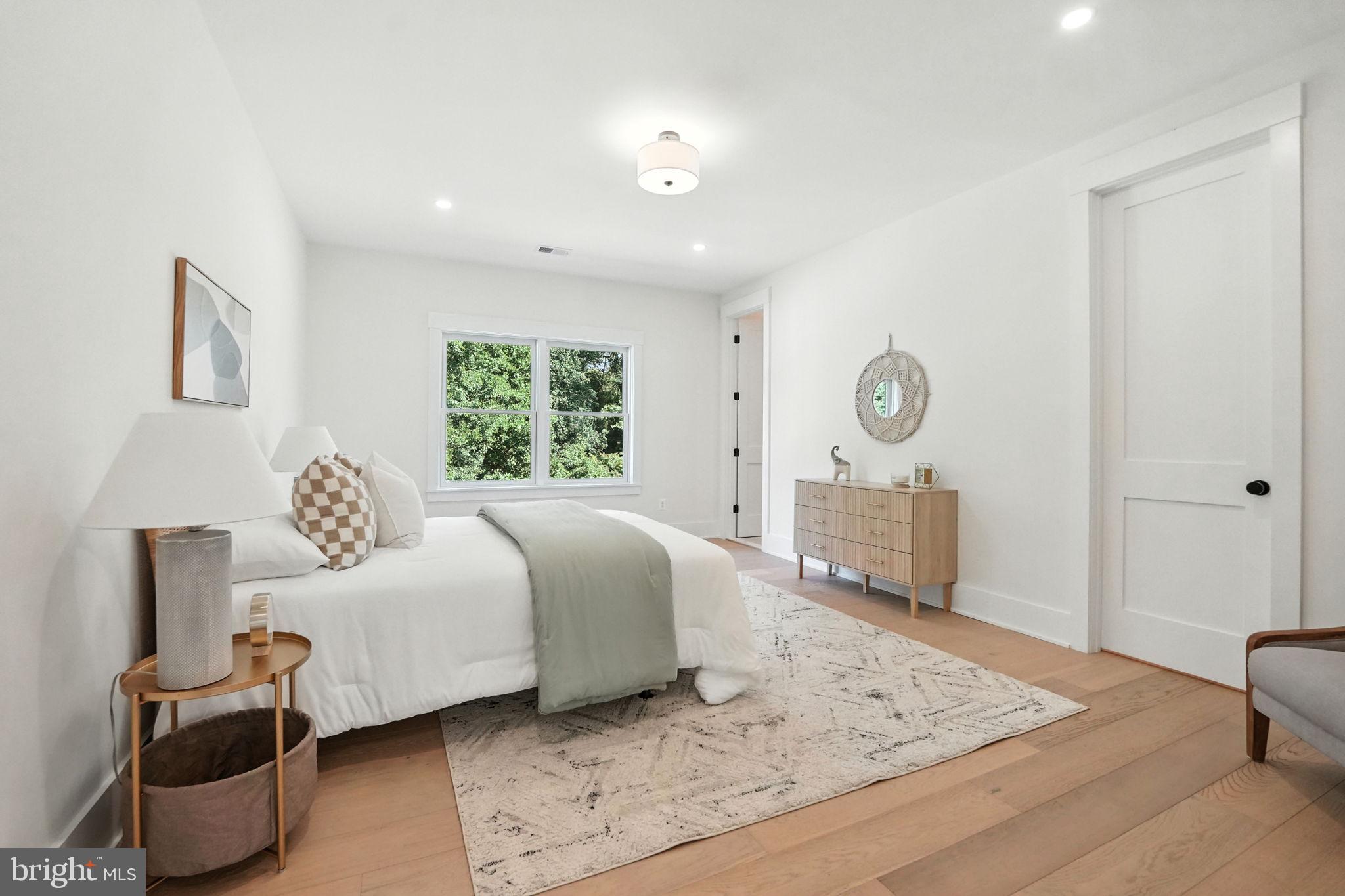 PINE RIDGE - Residential