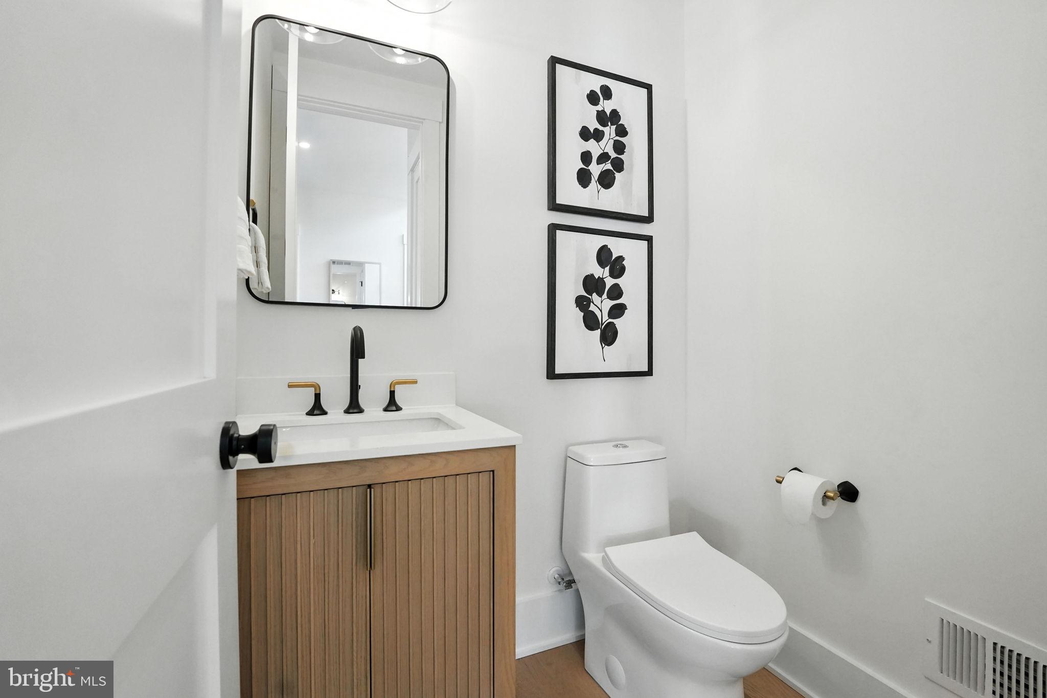 PINE RIDGE - Residential