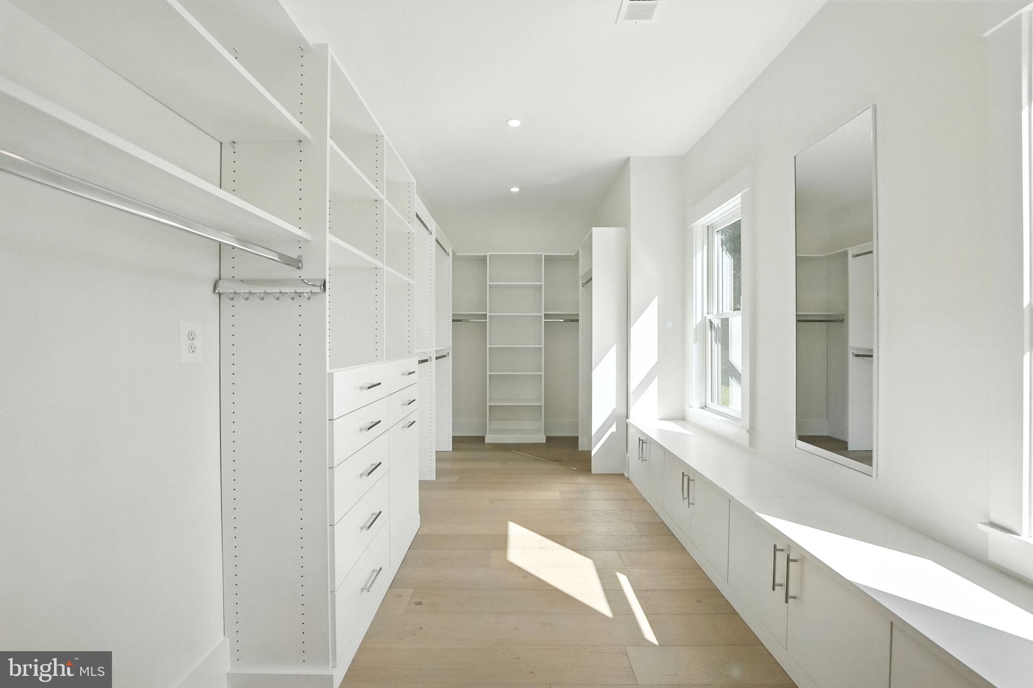 PINE RIDGE - Residential