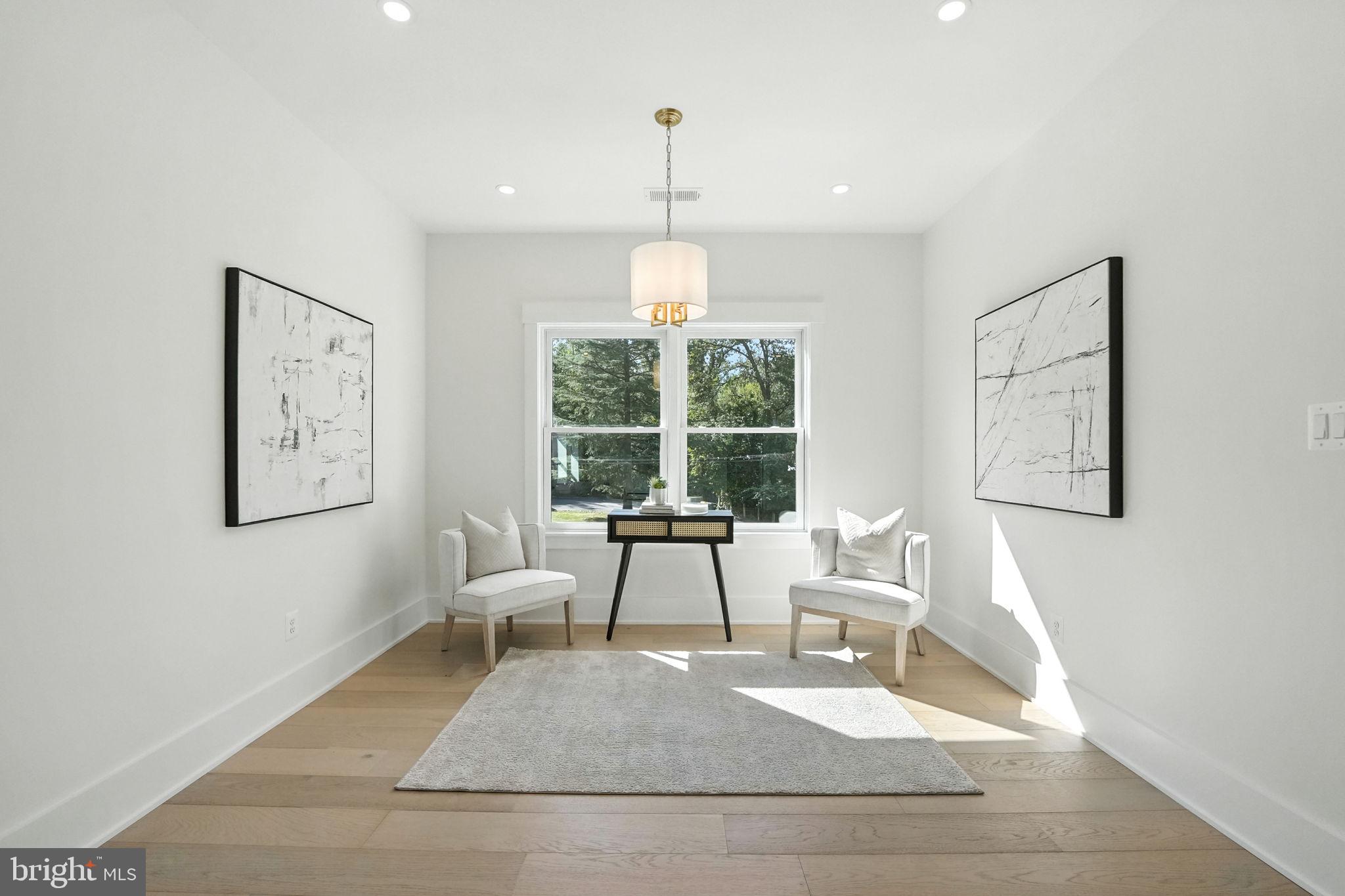 PINE RIDGE - Residential