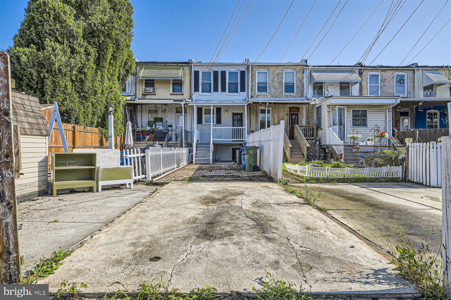 HAMPDEN HISTORIC DISTRICT - Residential Lease