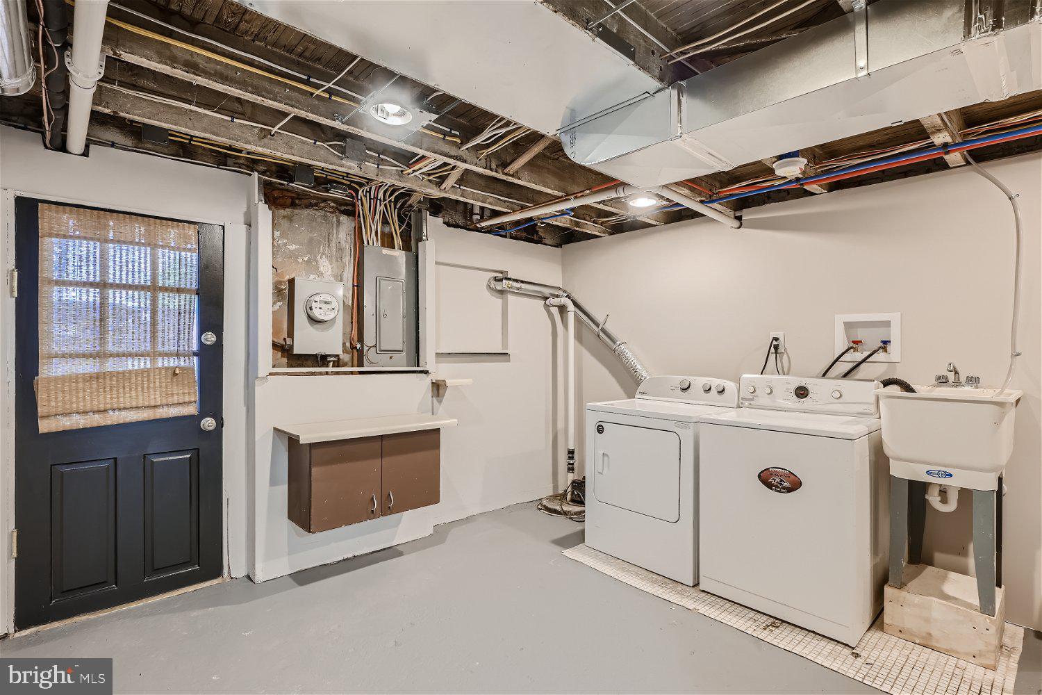 HAMPDEN HISTORIC DISTRICT - Residential Lease