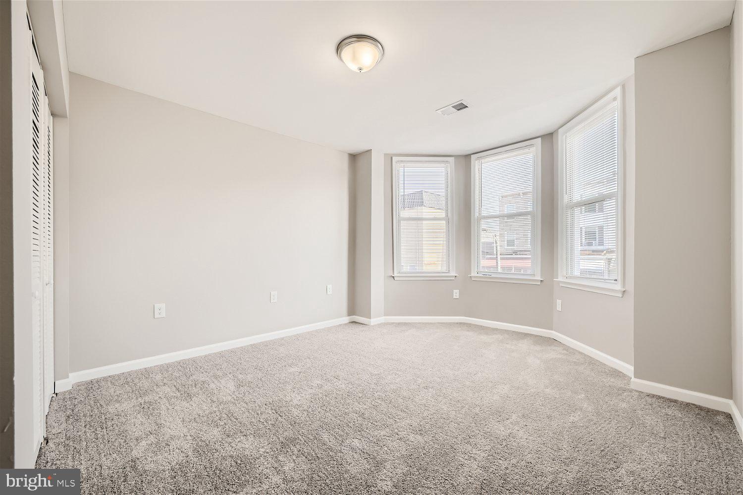 HAMPDEN HISTORIC DISTRICT - Residential Lease