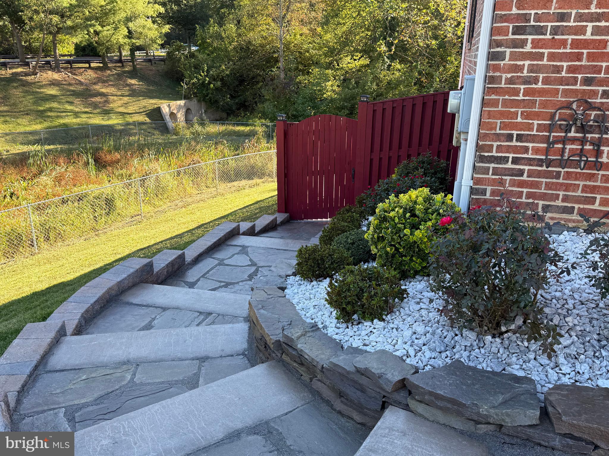 5829 MONMOUTH COURT