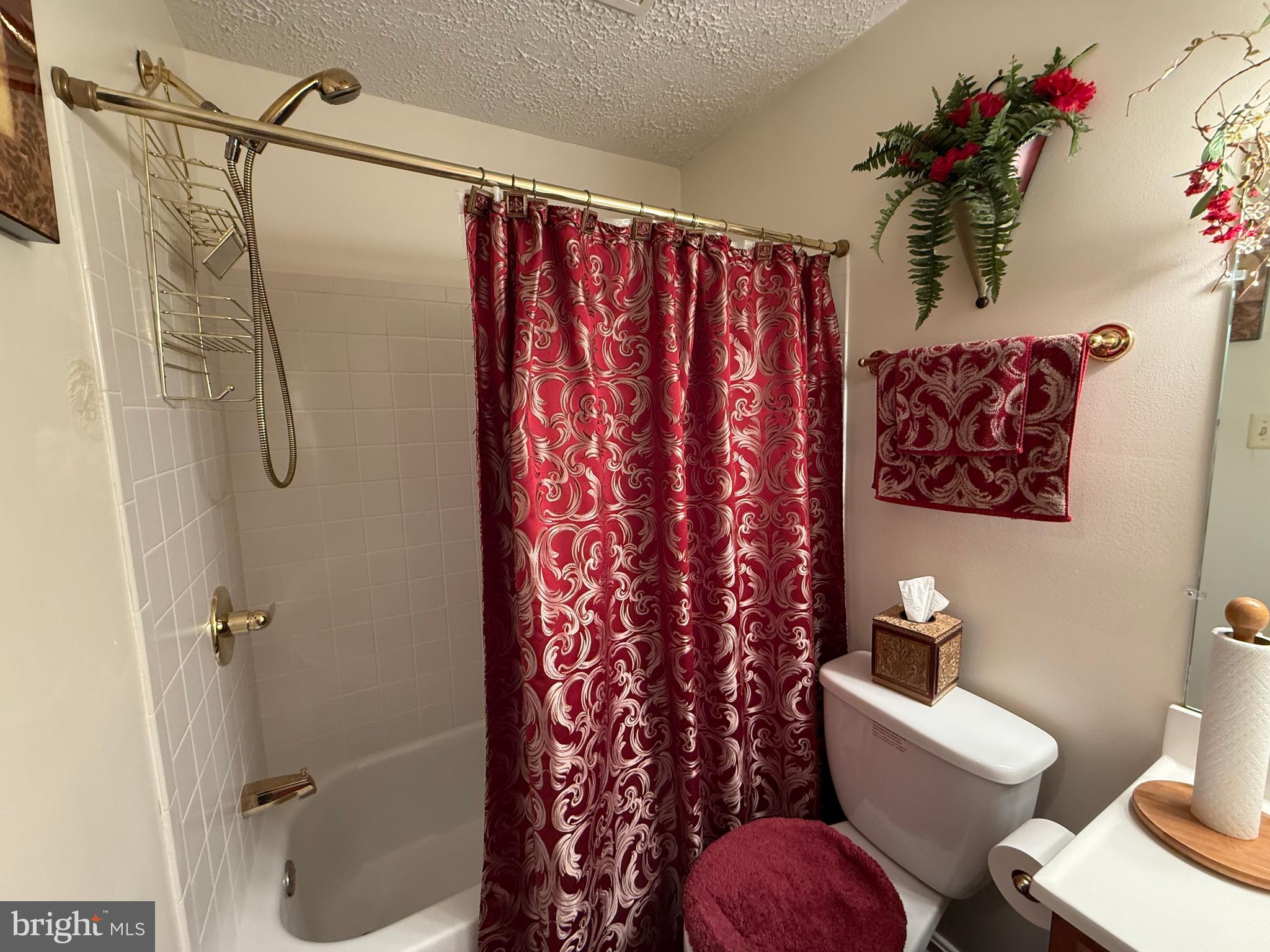 SOUTH HAMPTON SUB - Residential