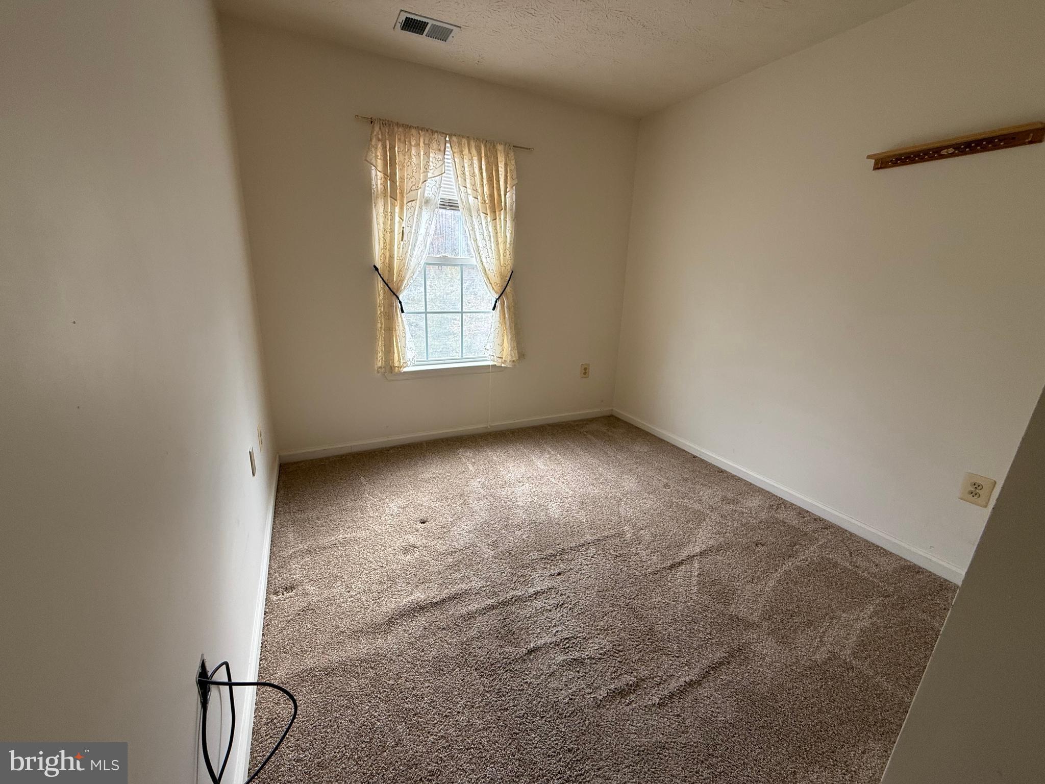 SOUTH HAMPTON SUB - Residential