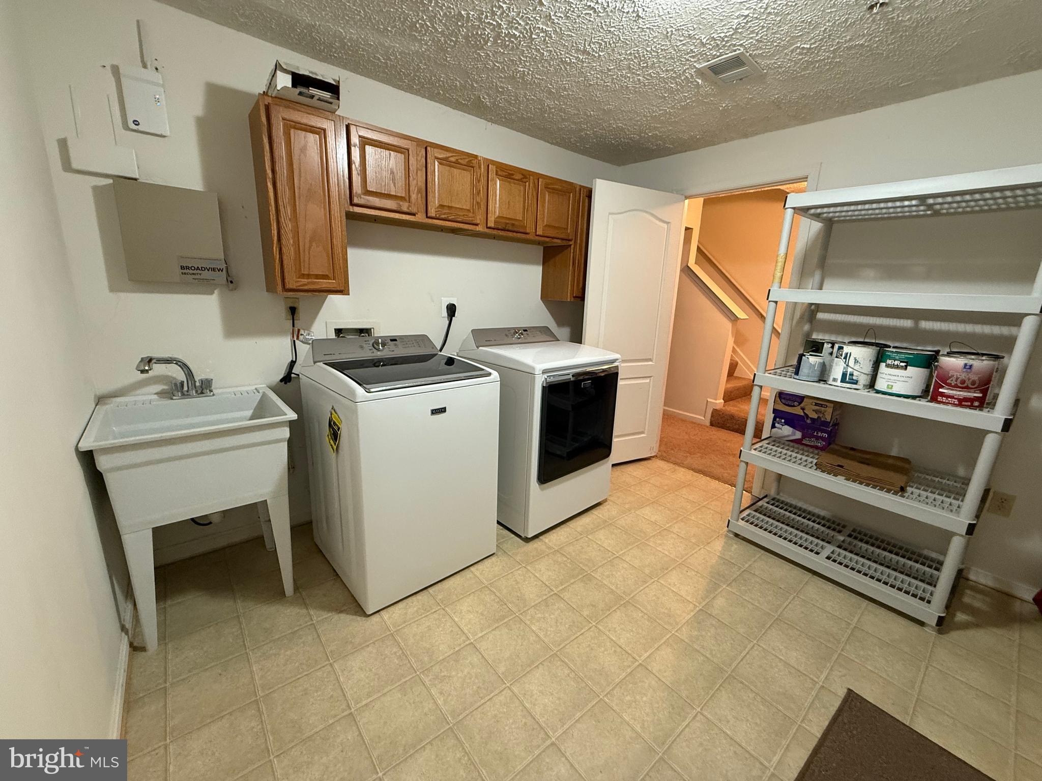 SOUTH HAMPTON SUB - Residential