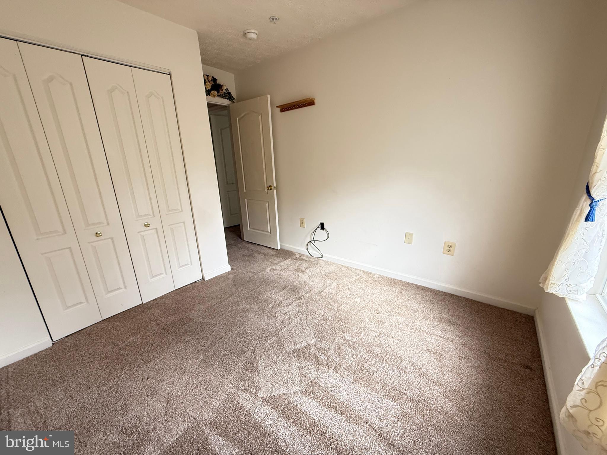 SOUTH HAMPTON SUB - Residential