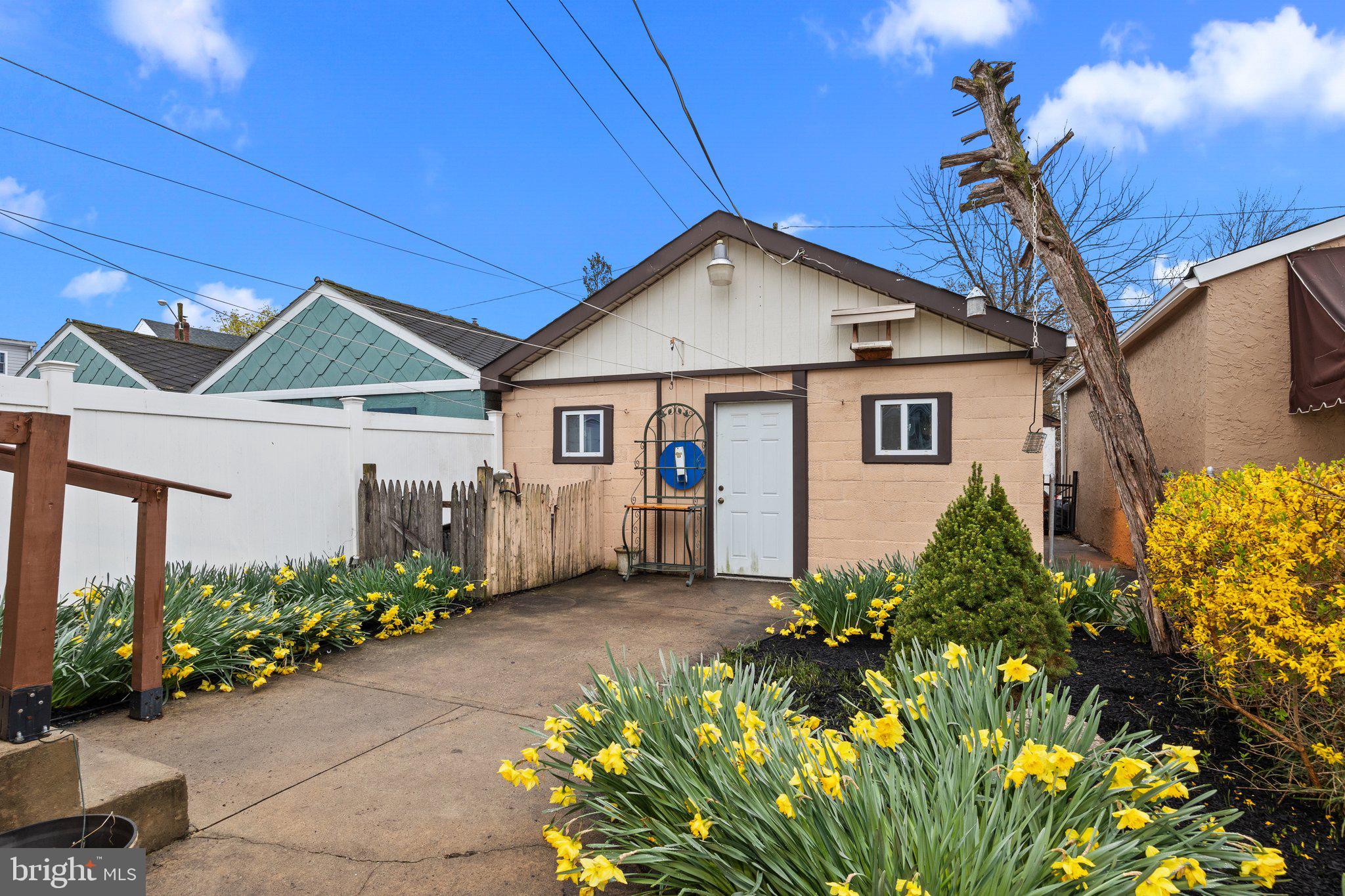 BRISTOL - Residential