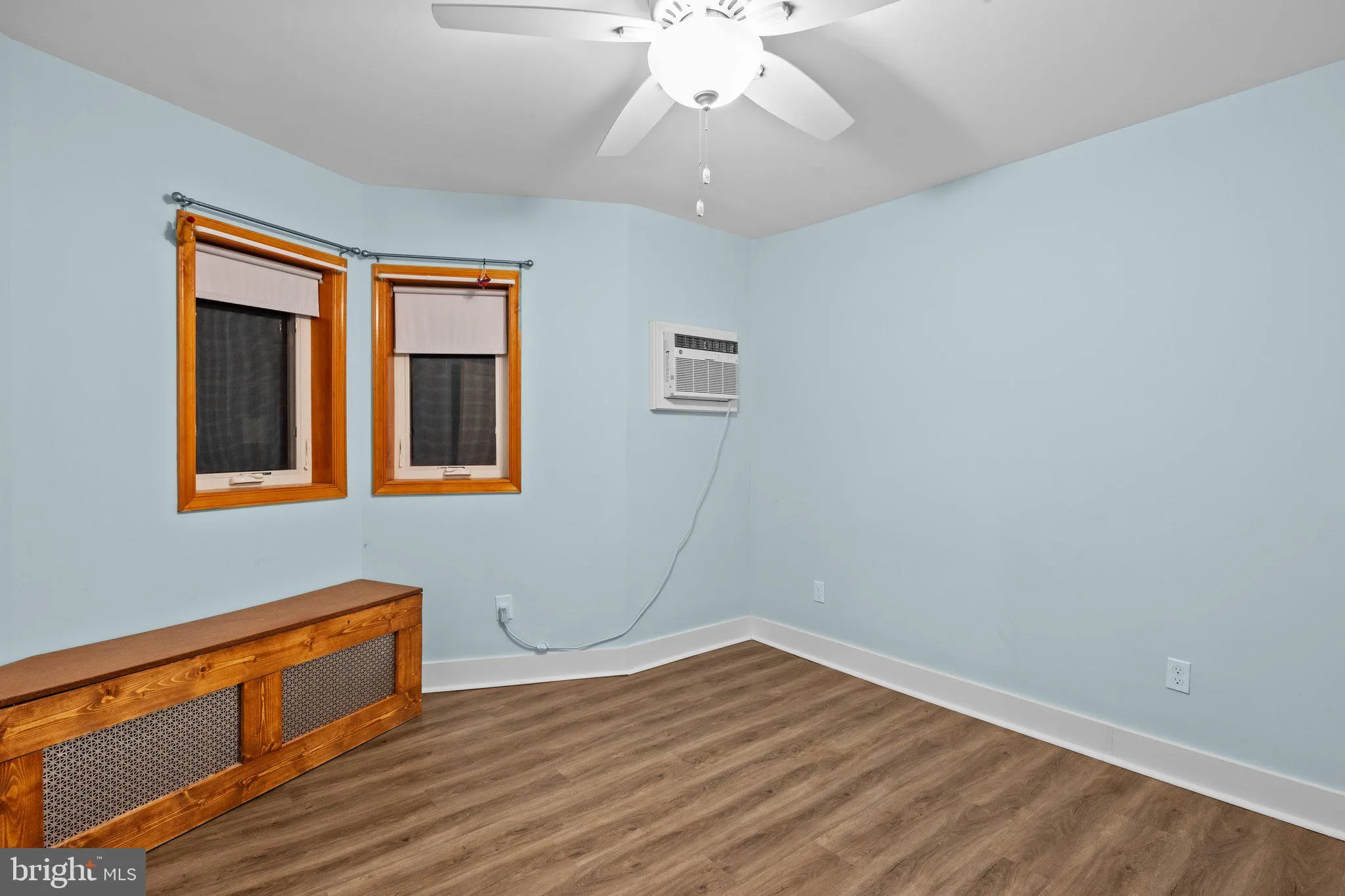 Bristol, Pennsylvania 19007, United States, 4 Bedrooms Bedrooms, ,2 BathroomsBathrooms,Residential,Coming Soon,93865