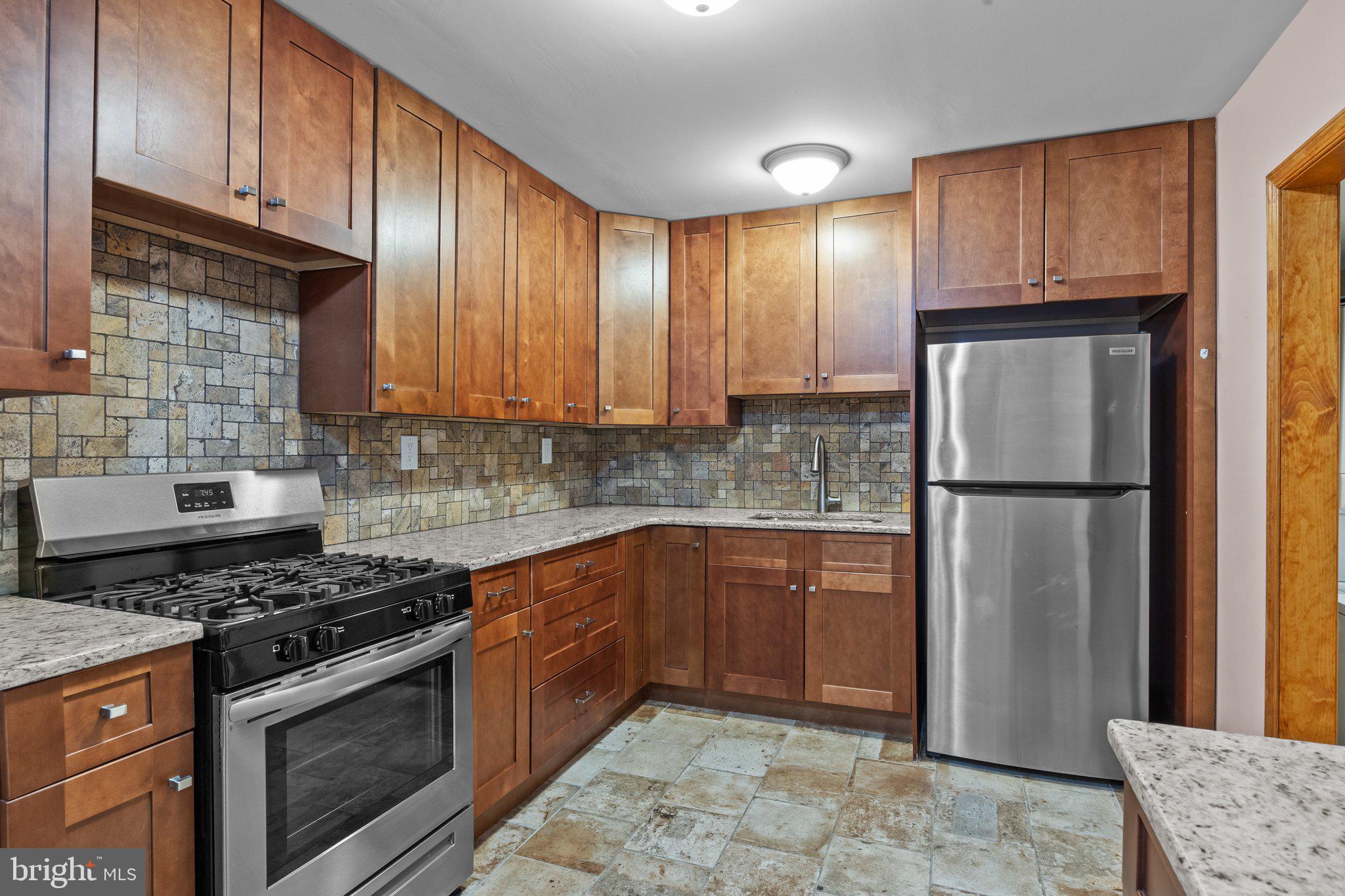 BRISTOL - Residential