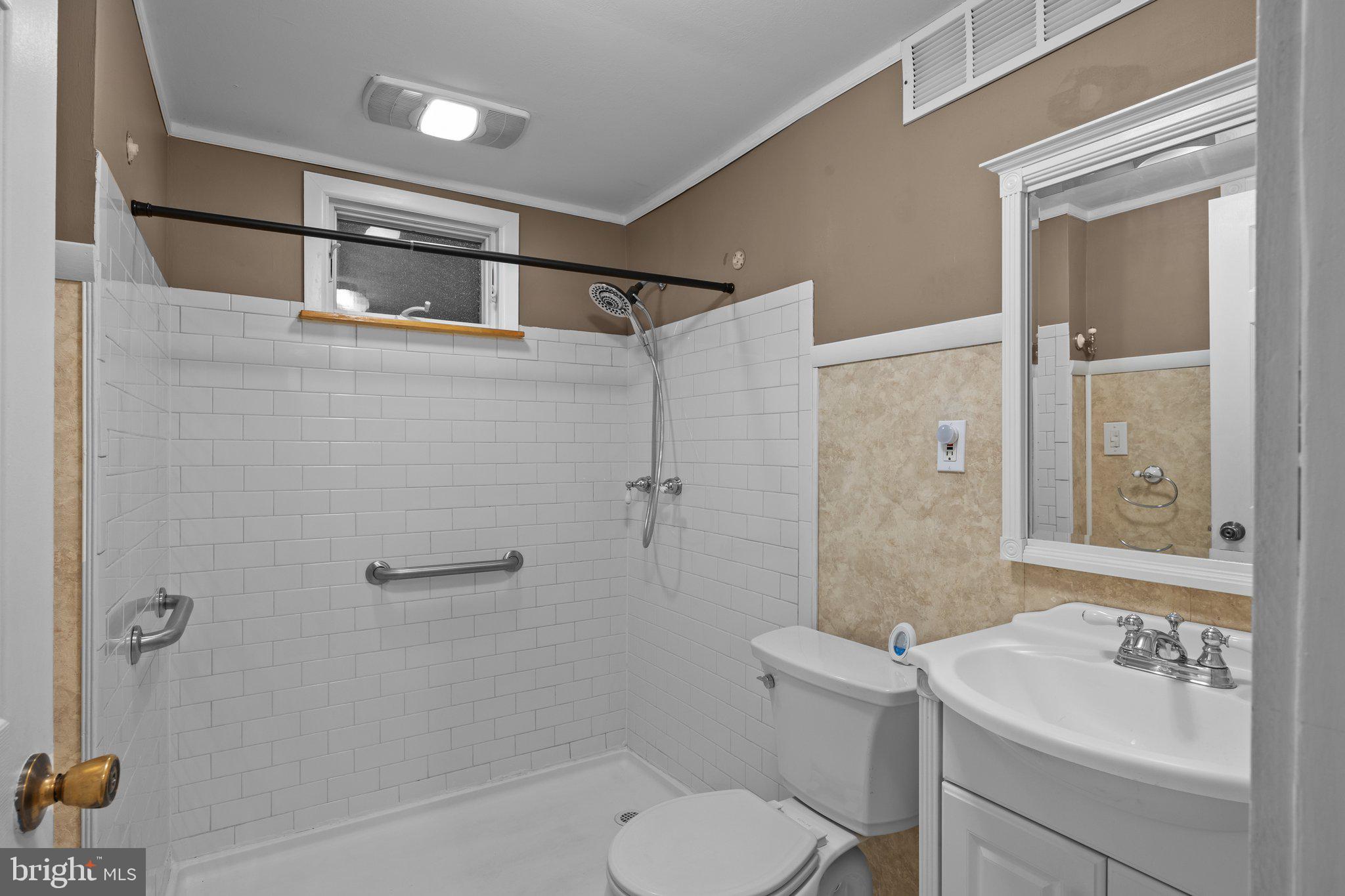 BRISTOL - Residential