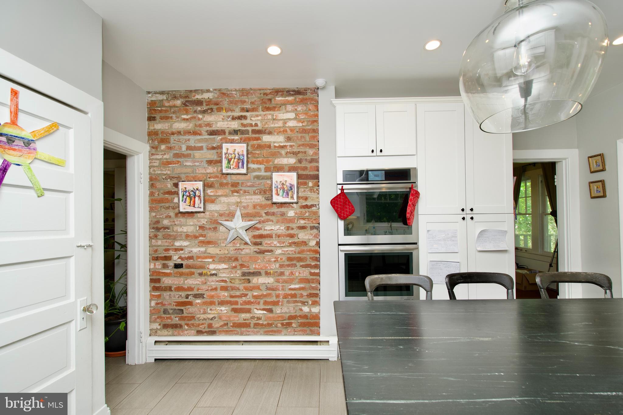 WINDOVER HEIGHTS - Residential Lease