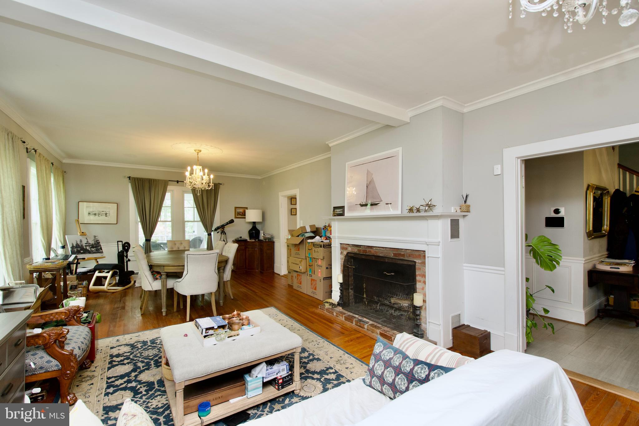 WINDOVER HEIGHTS - Residential Lease