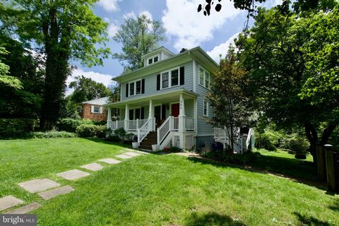 350 WINDOVER AVENUE NW VIENNA VA 22180