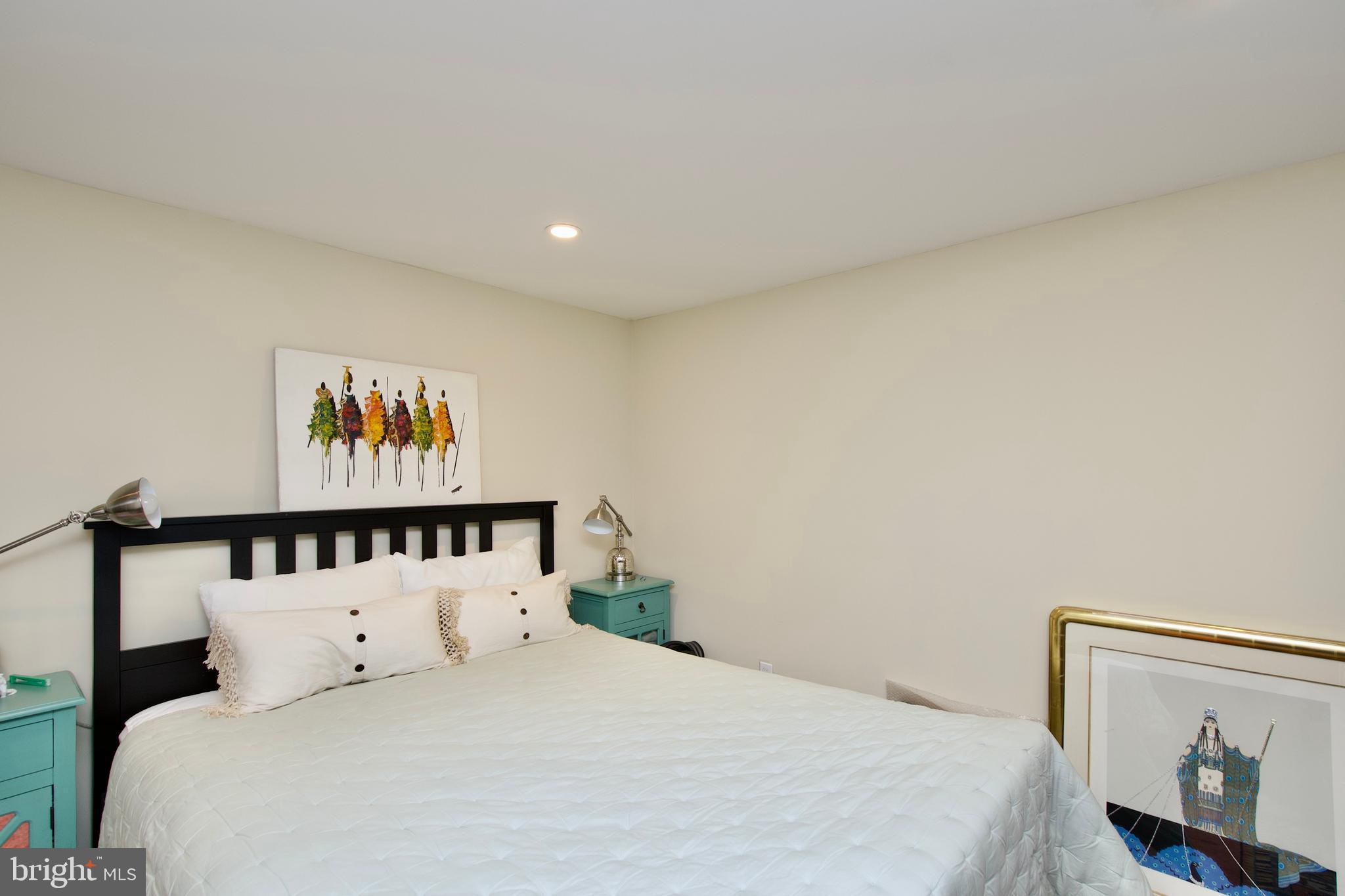 WINDOVER HEIGHTS - Residential Lease