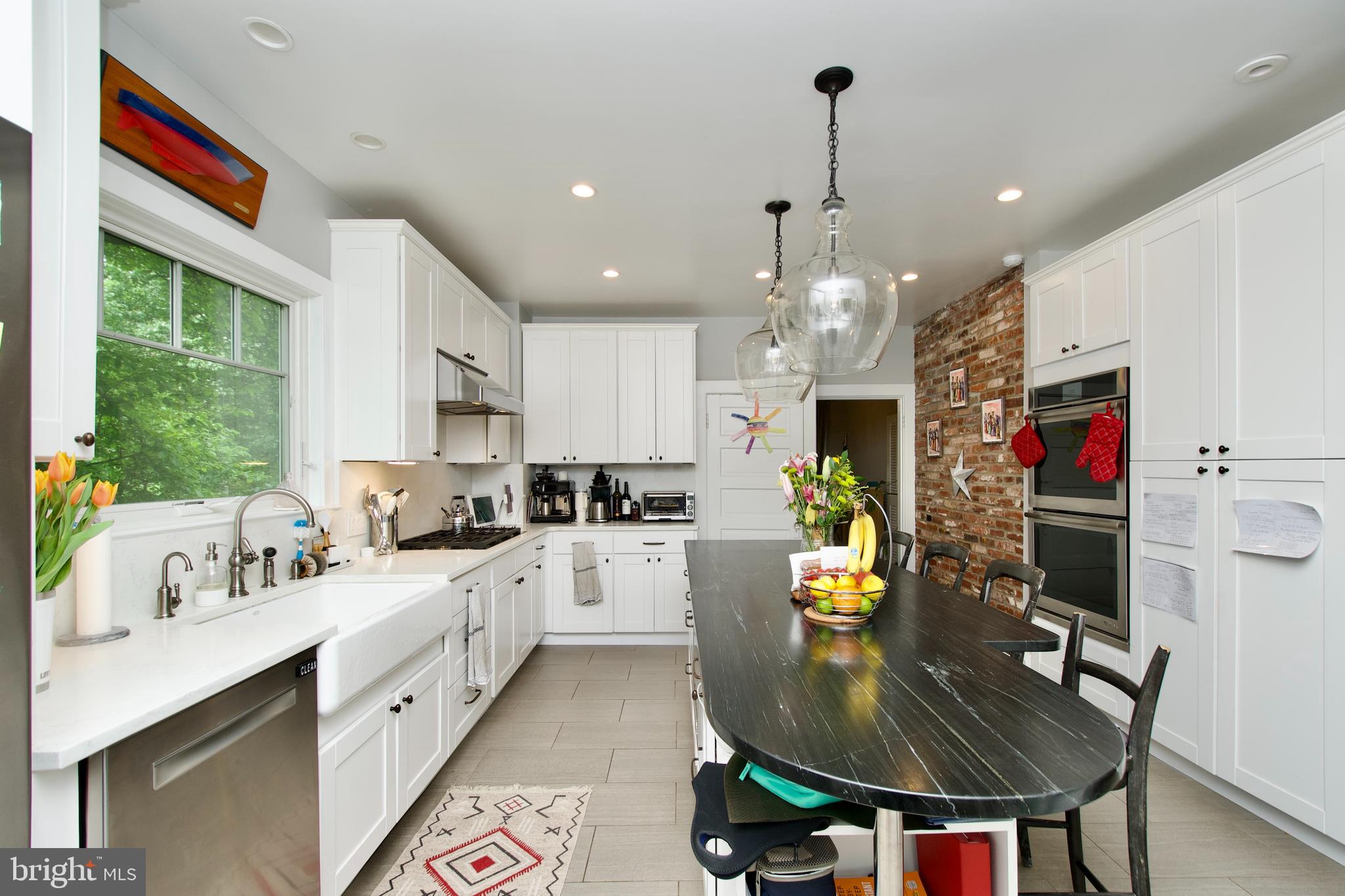 WINDOVER HEIGHTS - Residential Lease