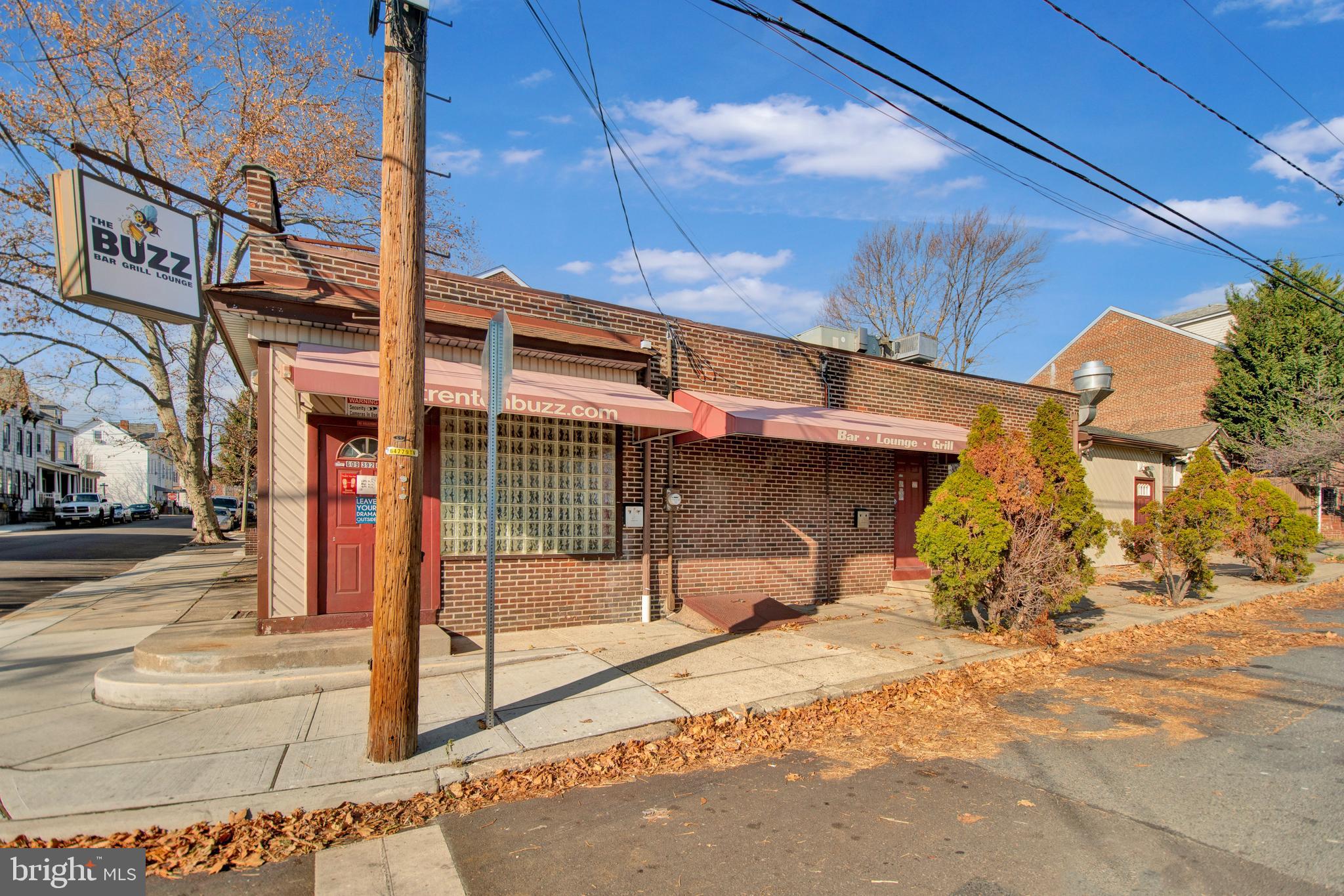 702 PINE STREET